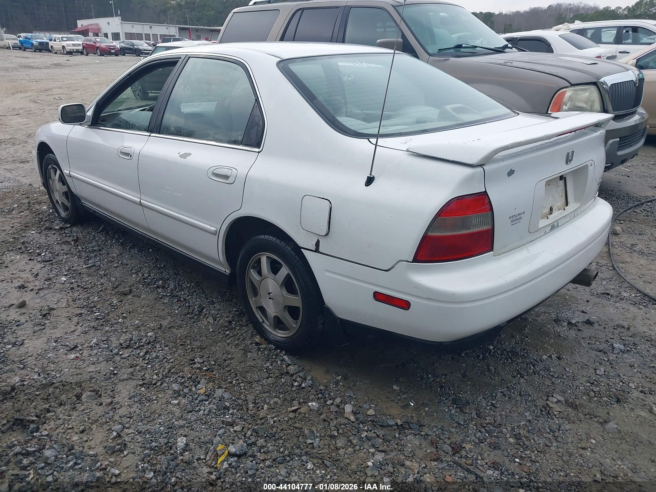 HONDA ACCORD image 3