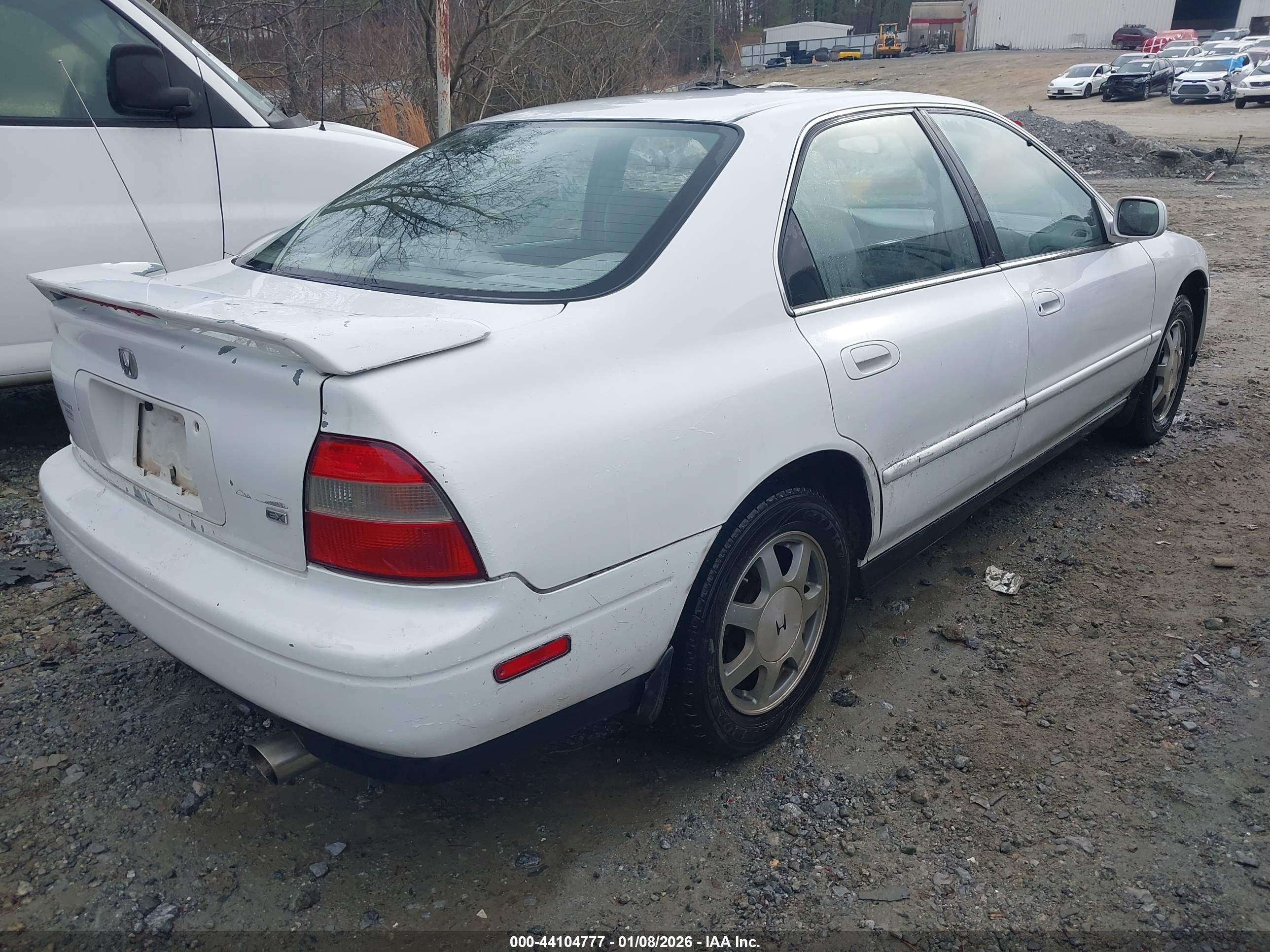 HONDA ACCORD image 4