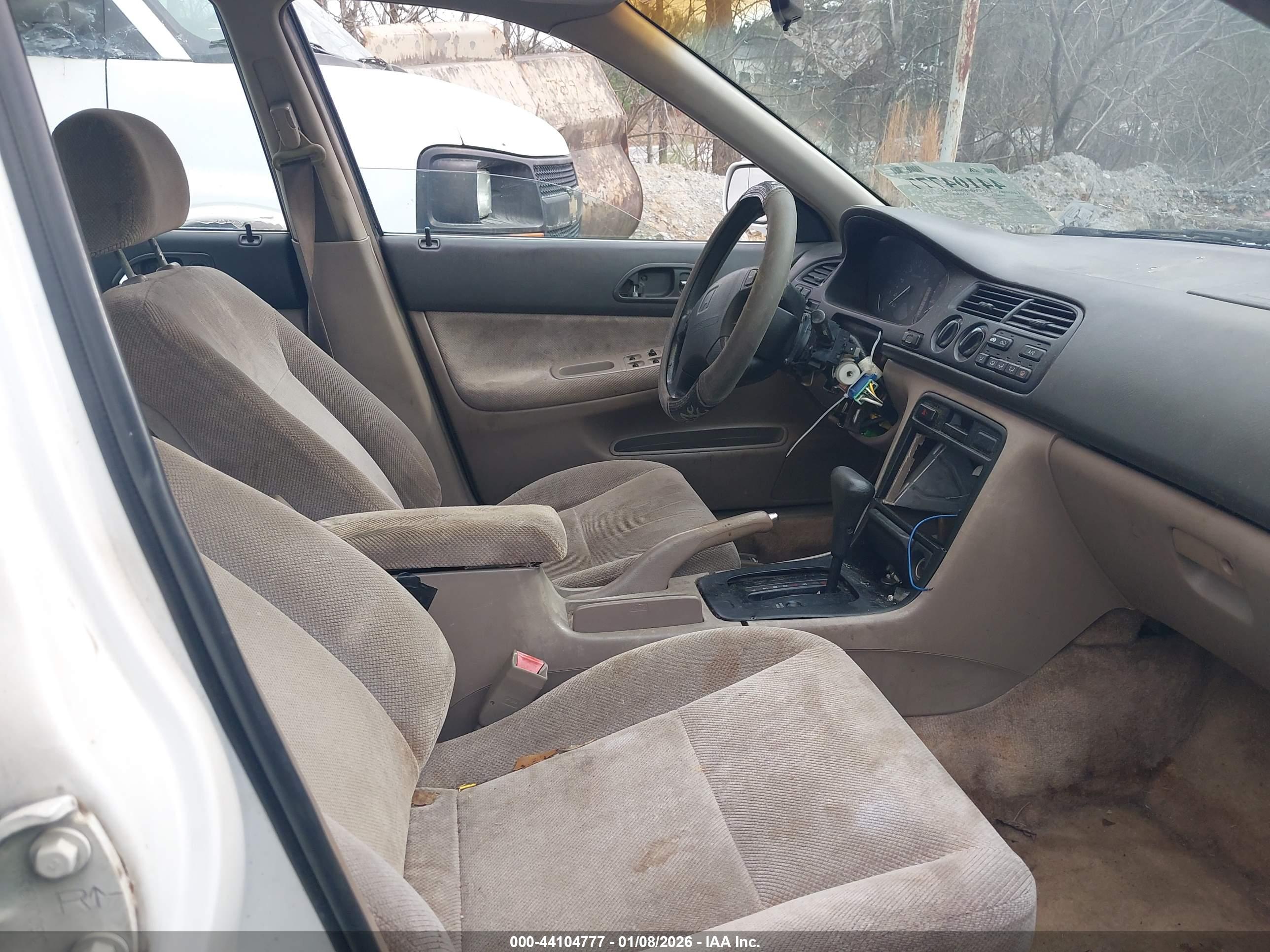 HONDA ACCORD image 5
