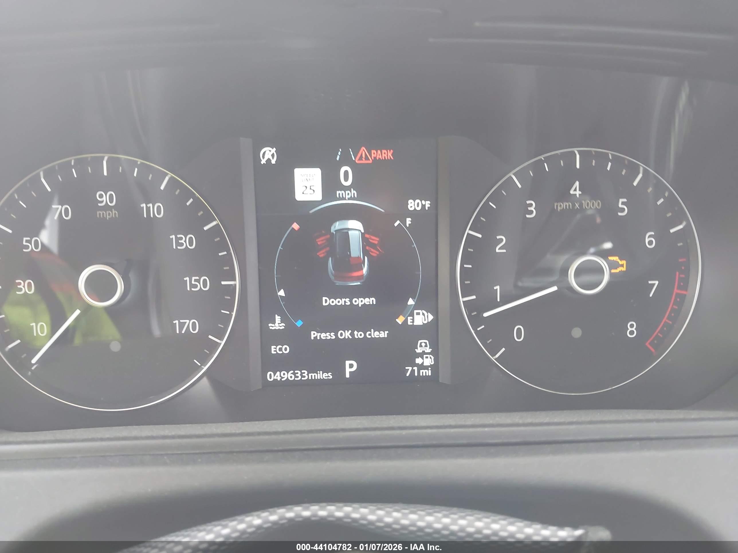 LAND ROVER image 7