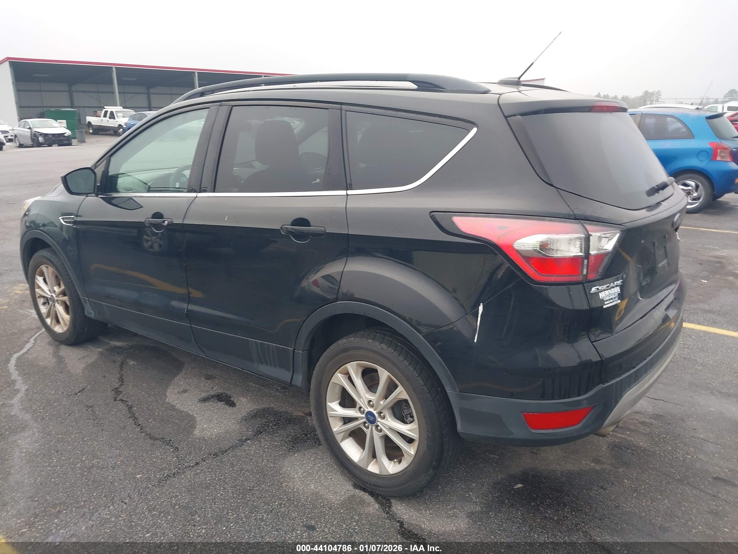 FORD ESCAPE image 3