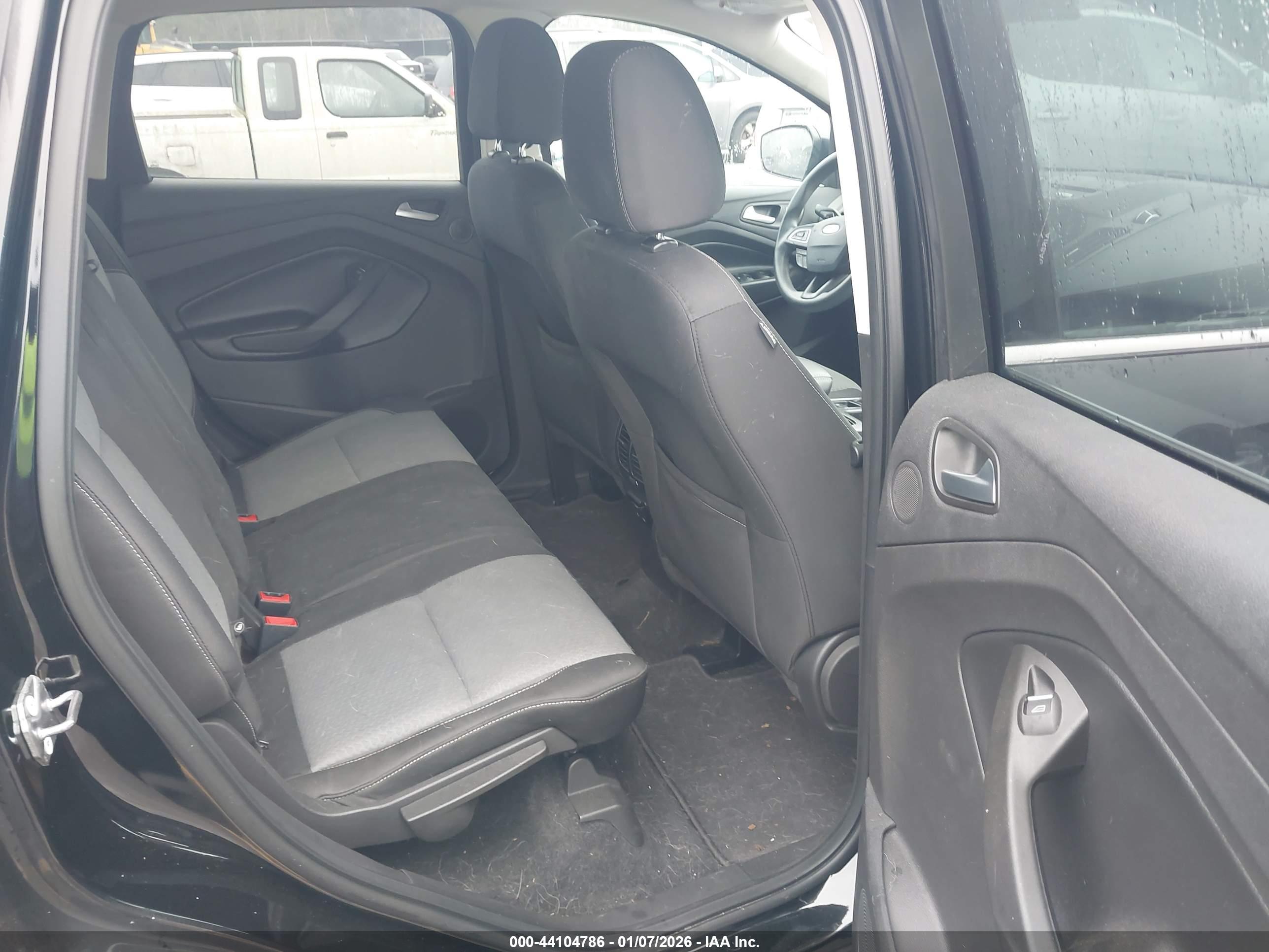 FORD ESCAPE image 8