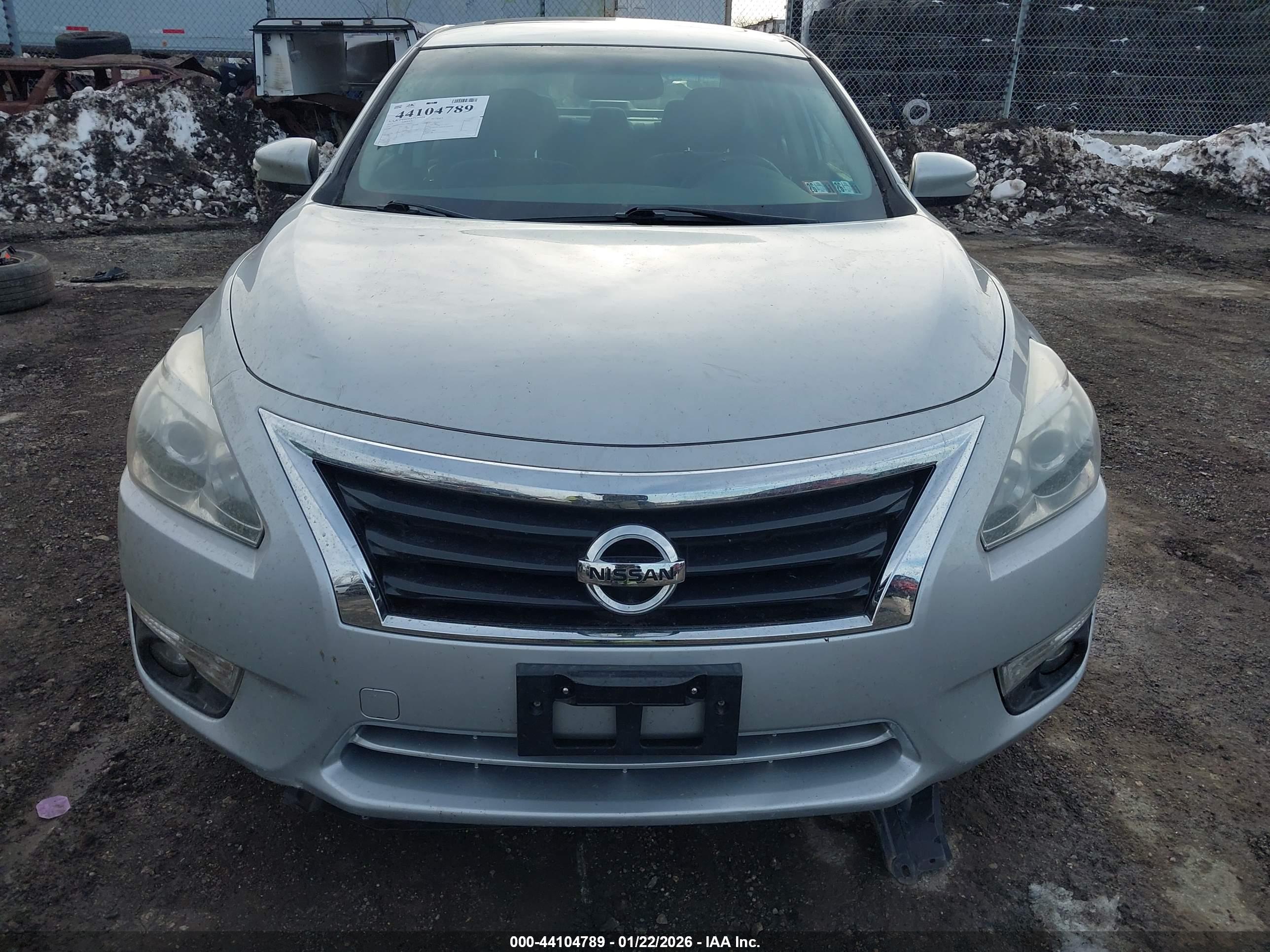 NISSAN ALTIMA image 6