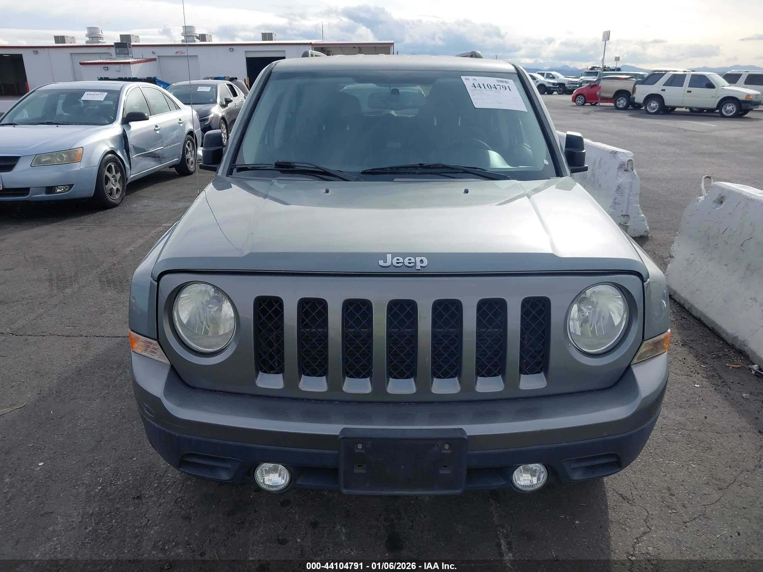 JEEP PATRIOT image 6