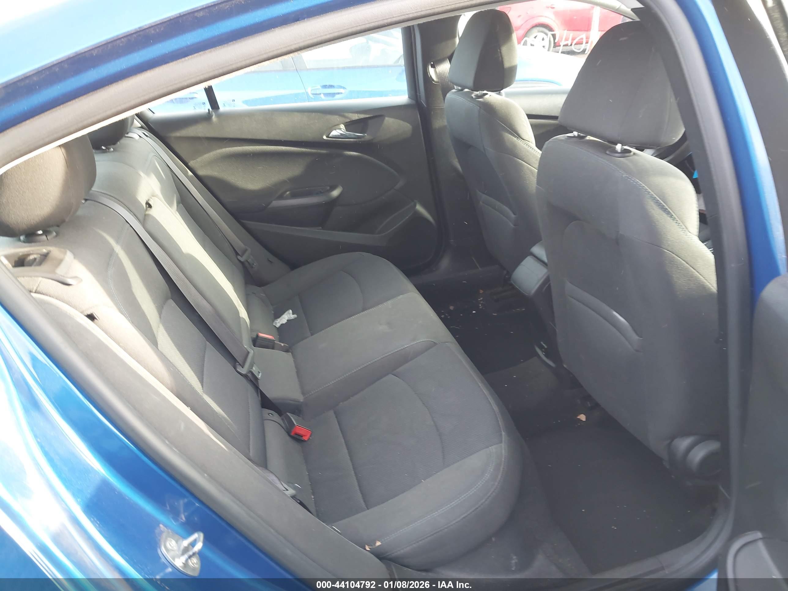 CHEVROLET CRUZE image 8