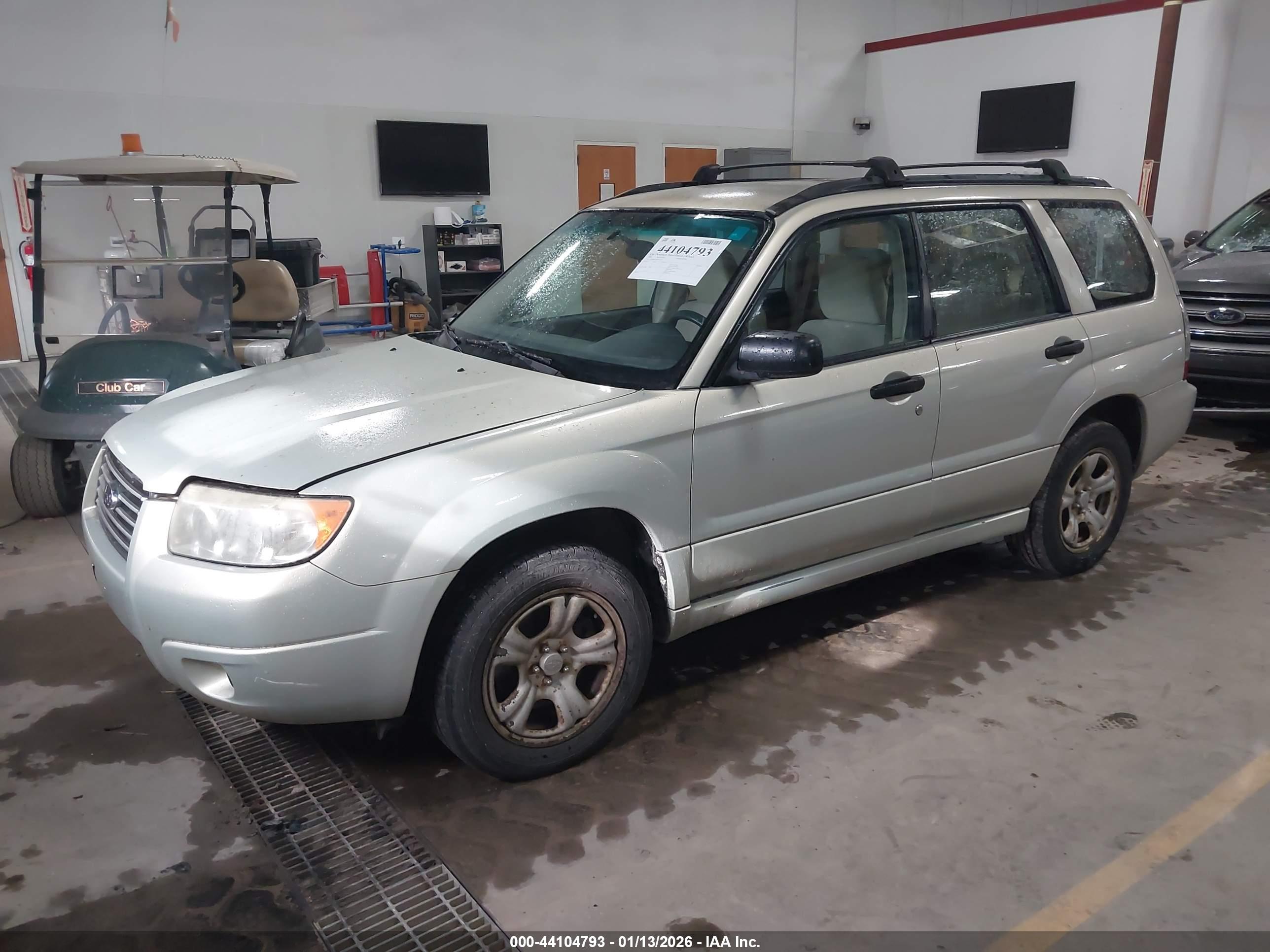 SUBARU FORESTER image 2