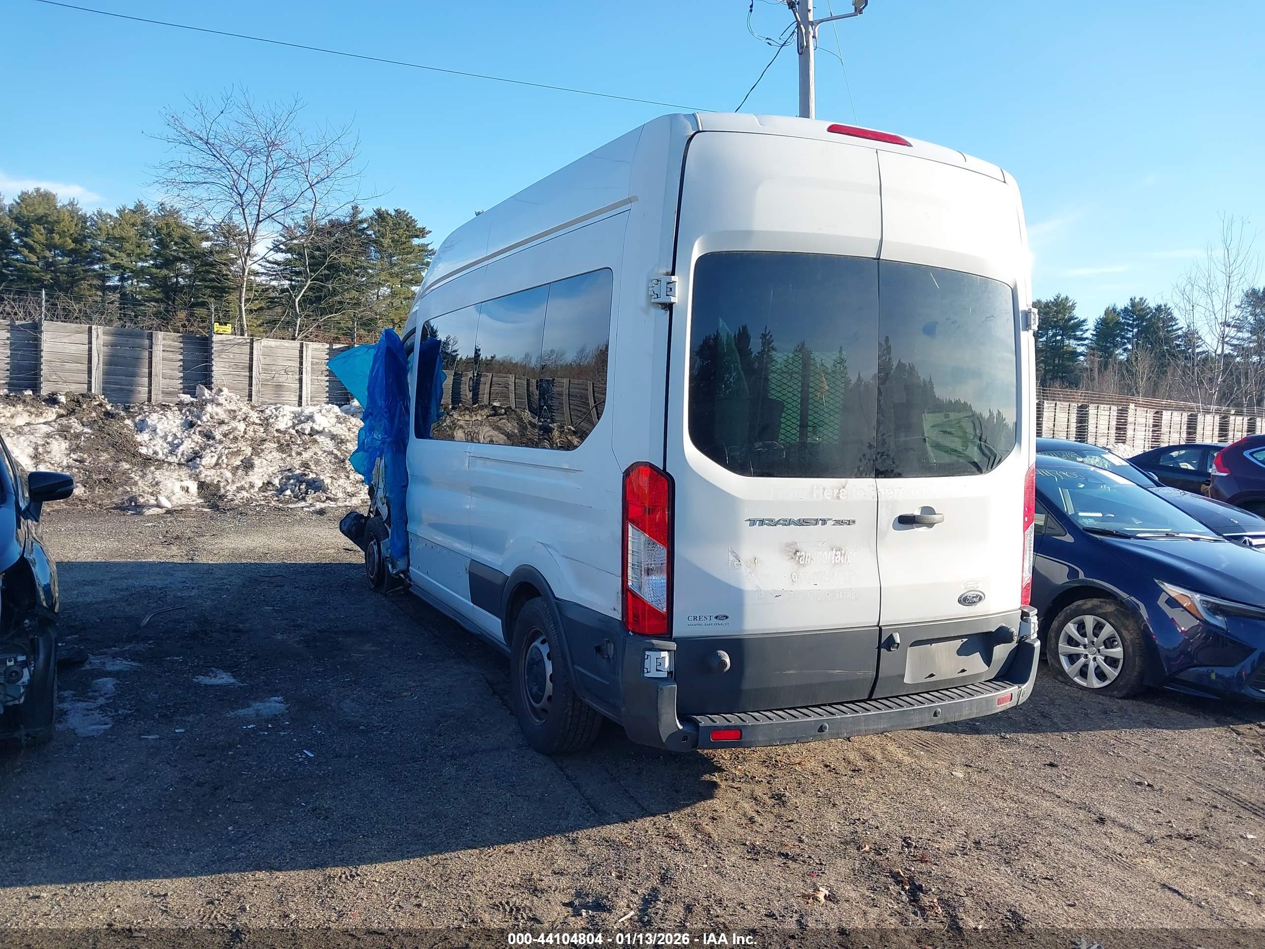 FORD TRANSIT-350 image 3