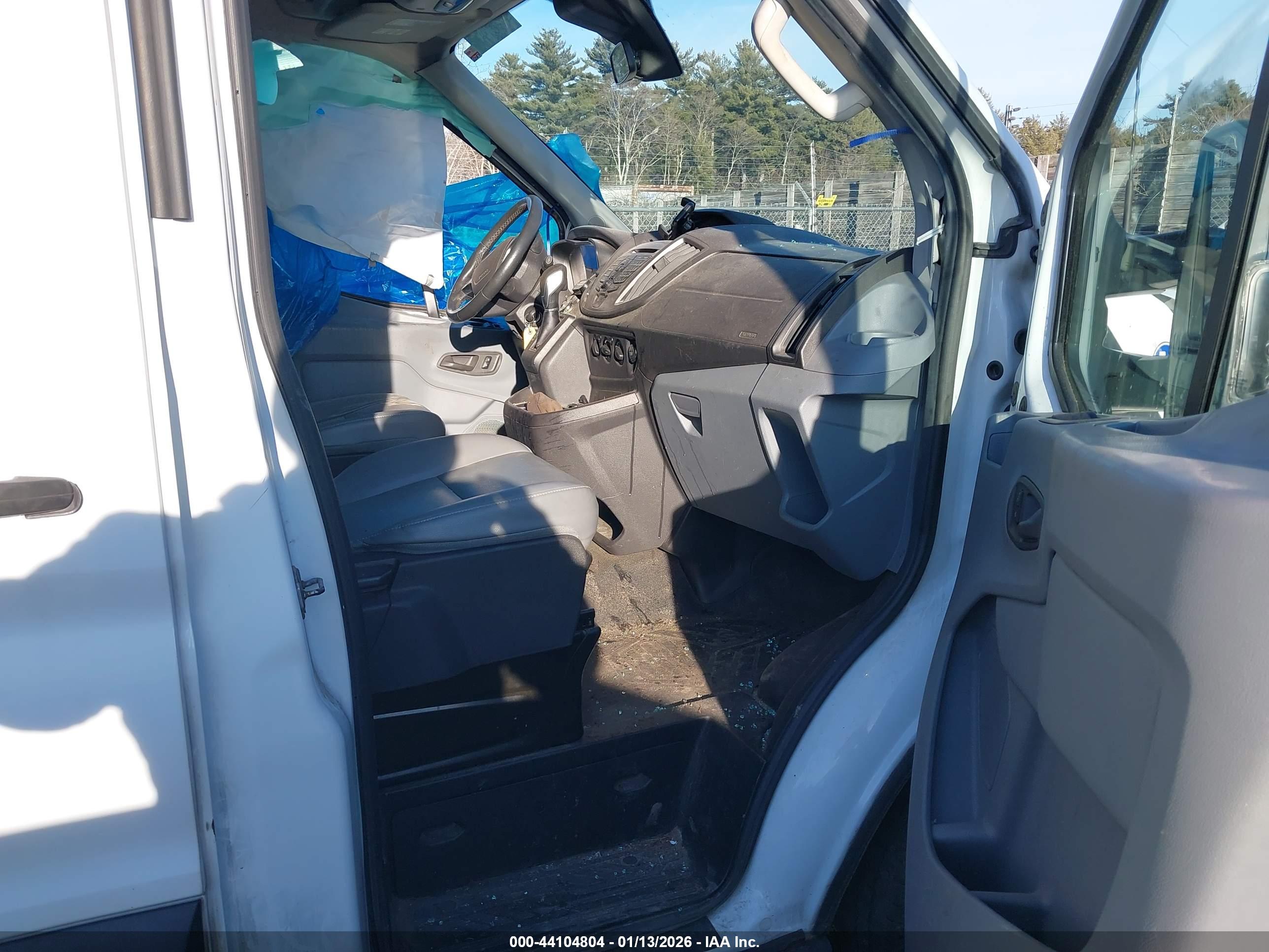 FORD TRANSIT-350 image 5