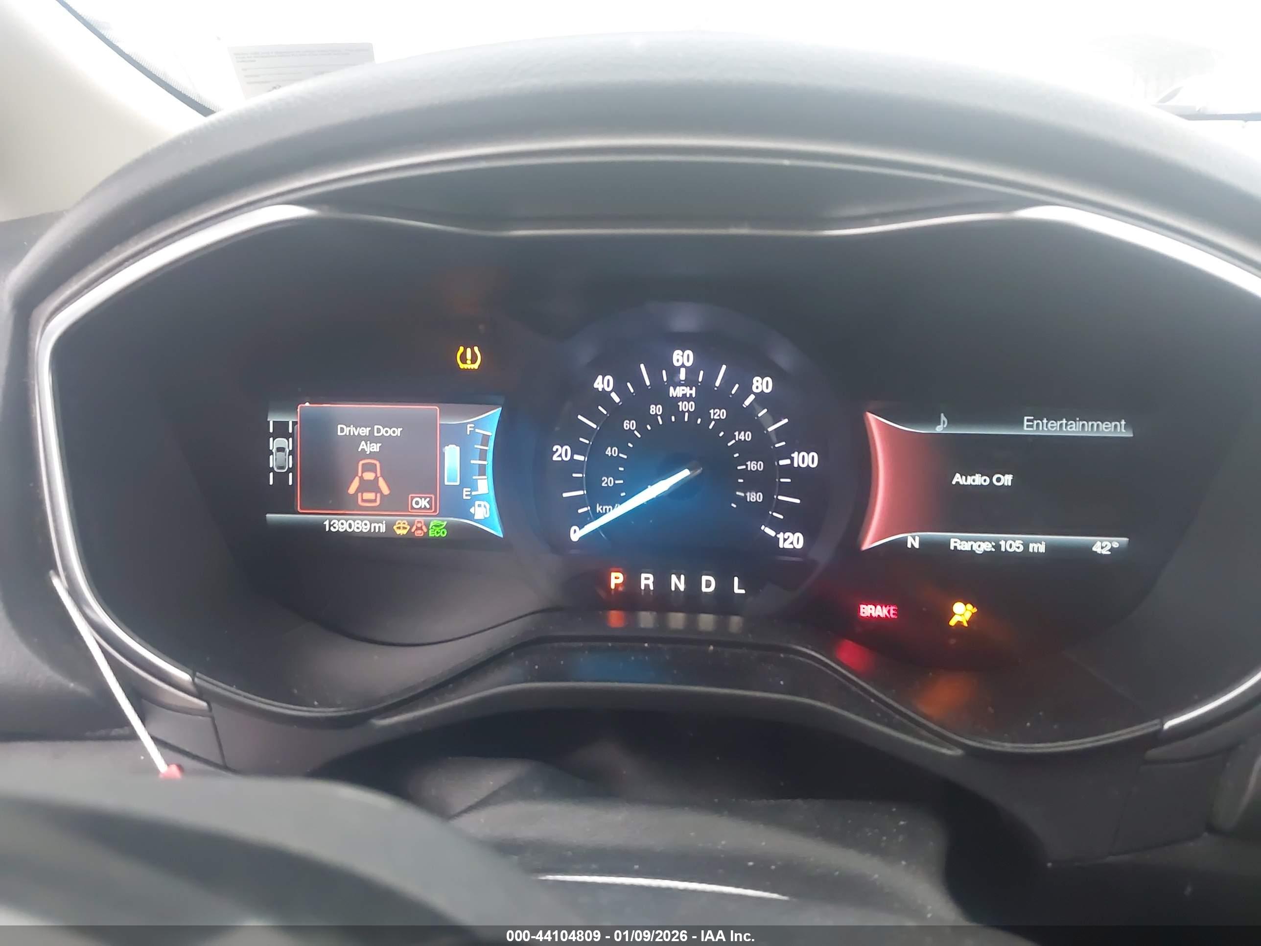 FORD FUSION image 7