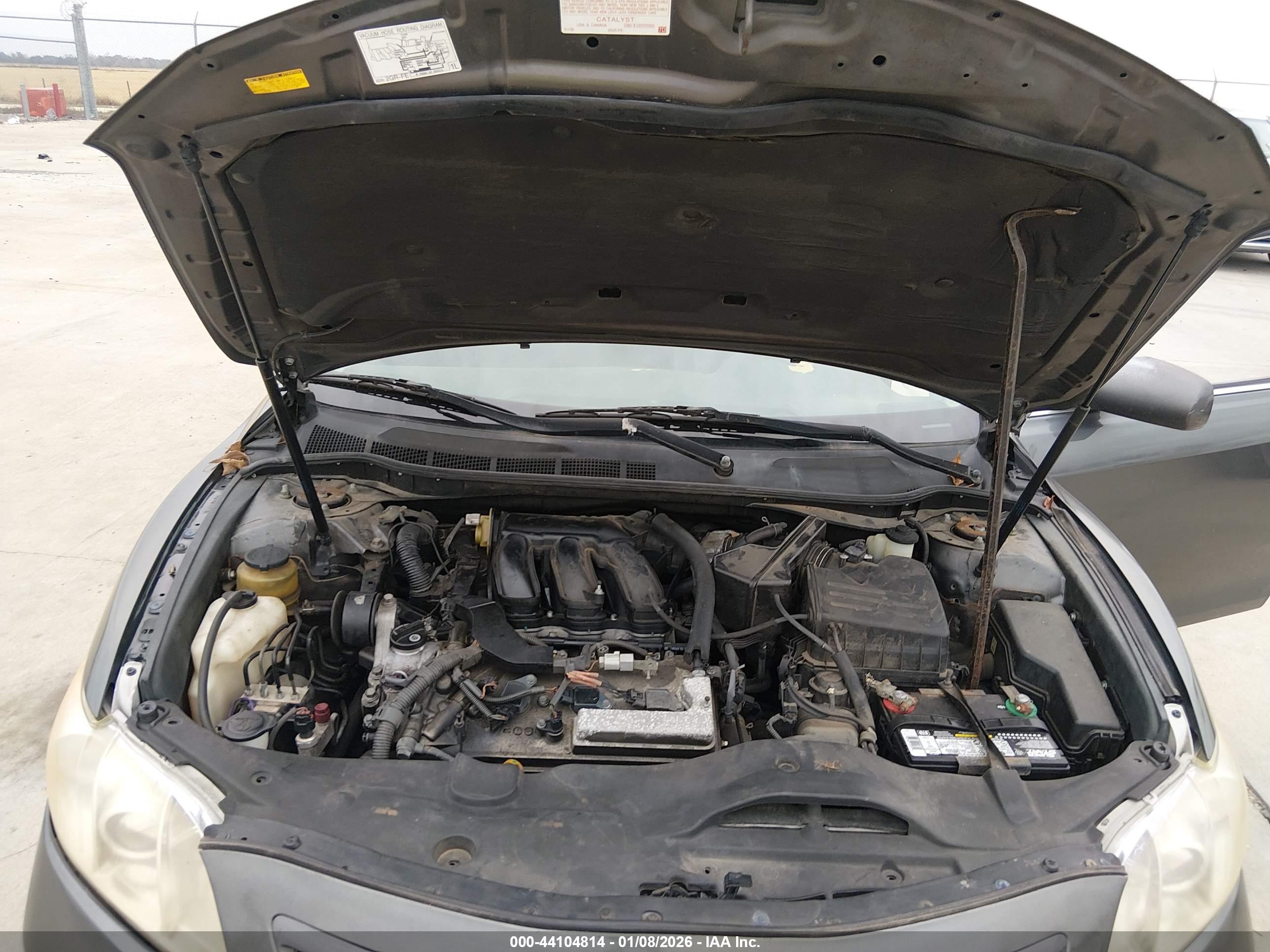 TOYOTA CAMRY image 10