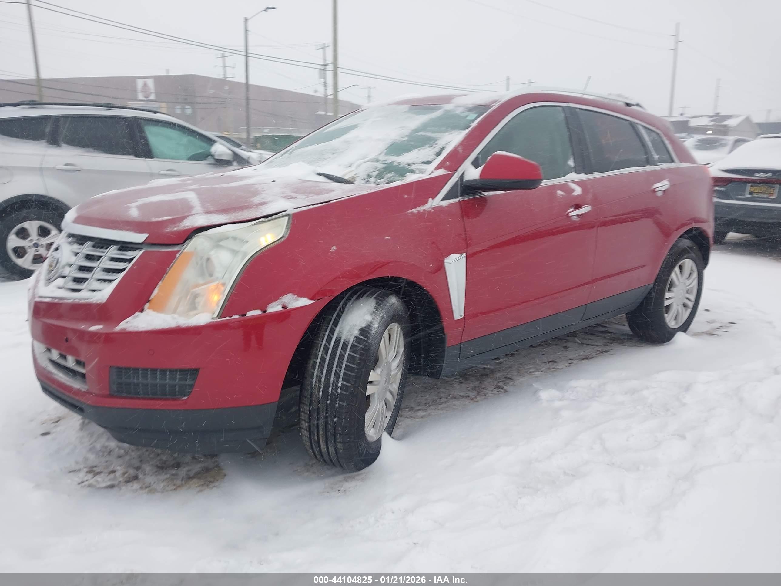 CADILLAC SRX image 2