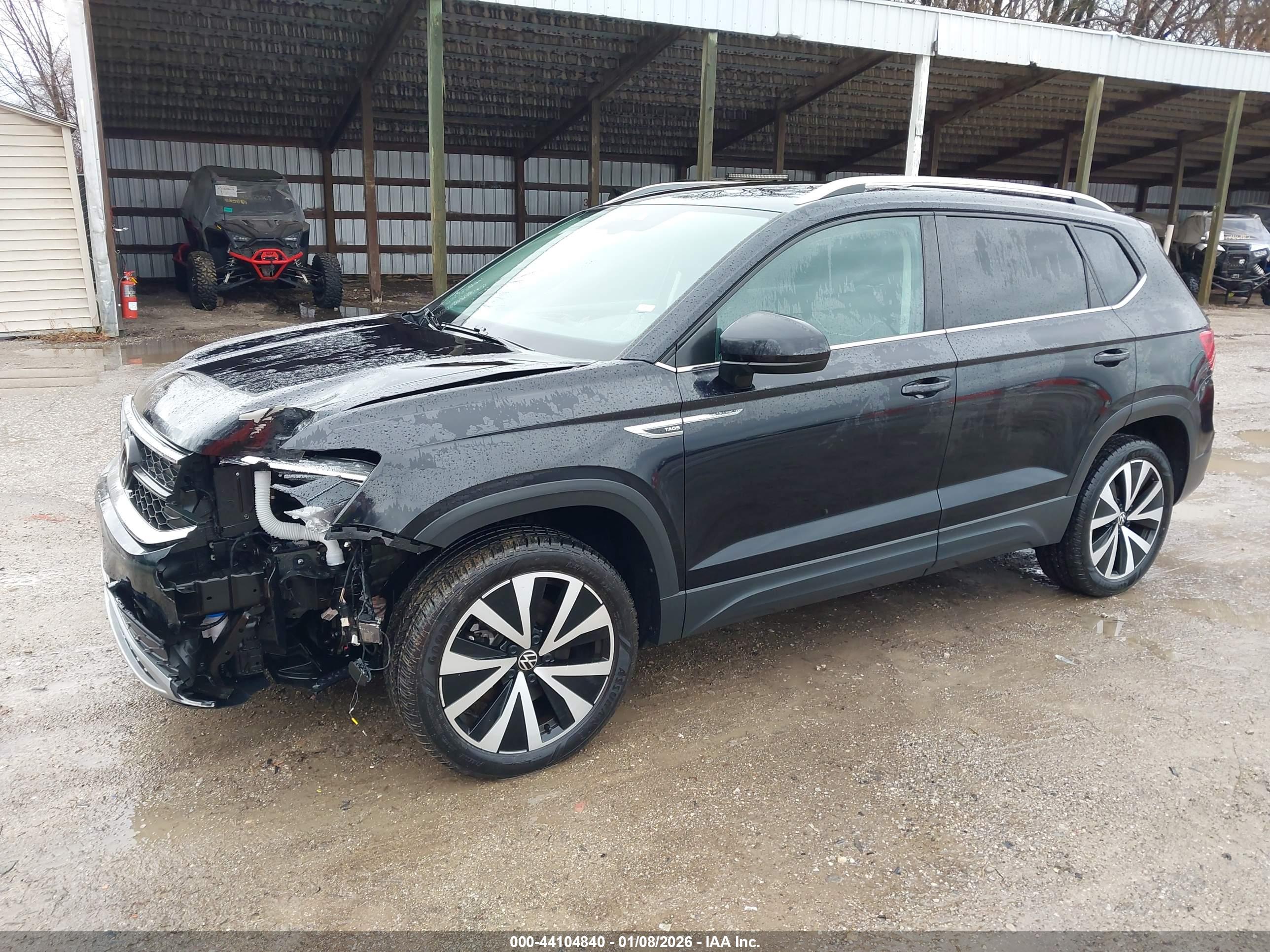 VOLKSWAGEN TAOS image 2