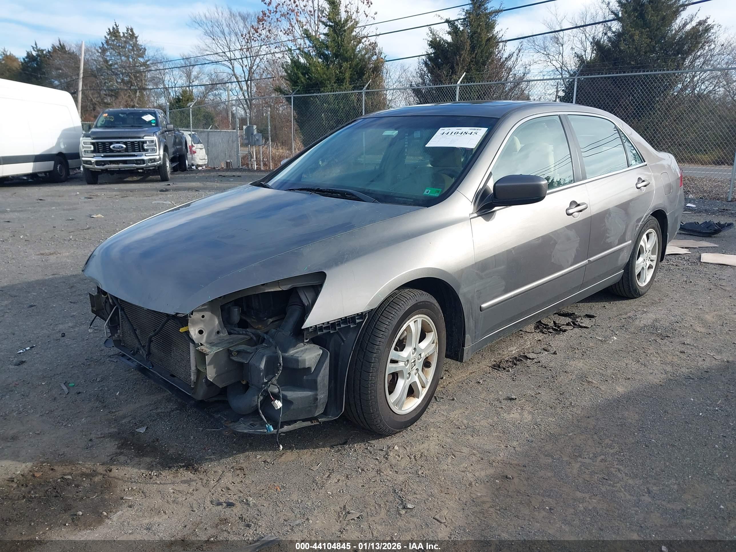 HONDA ACCORD image 2