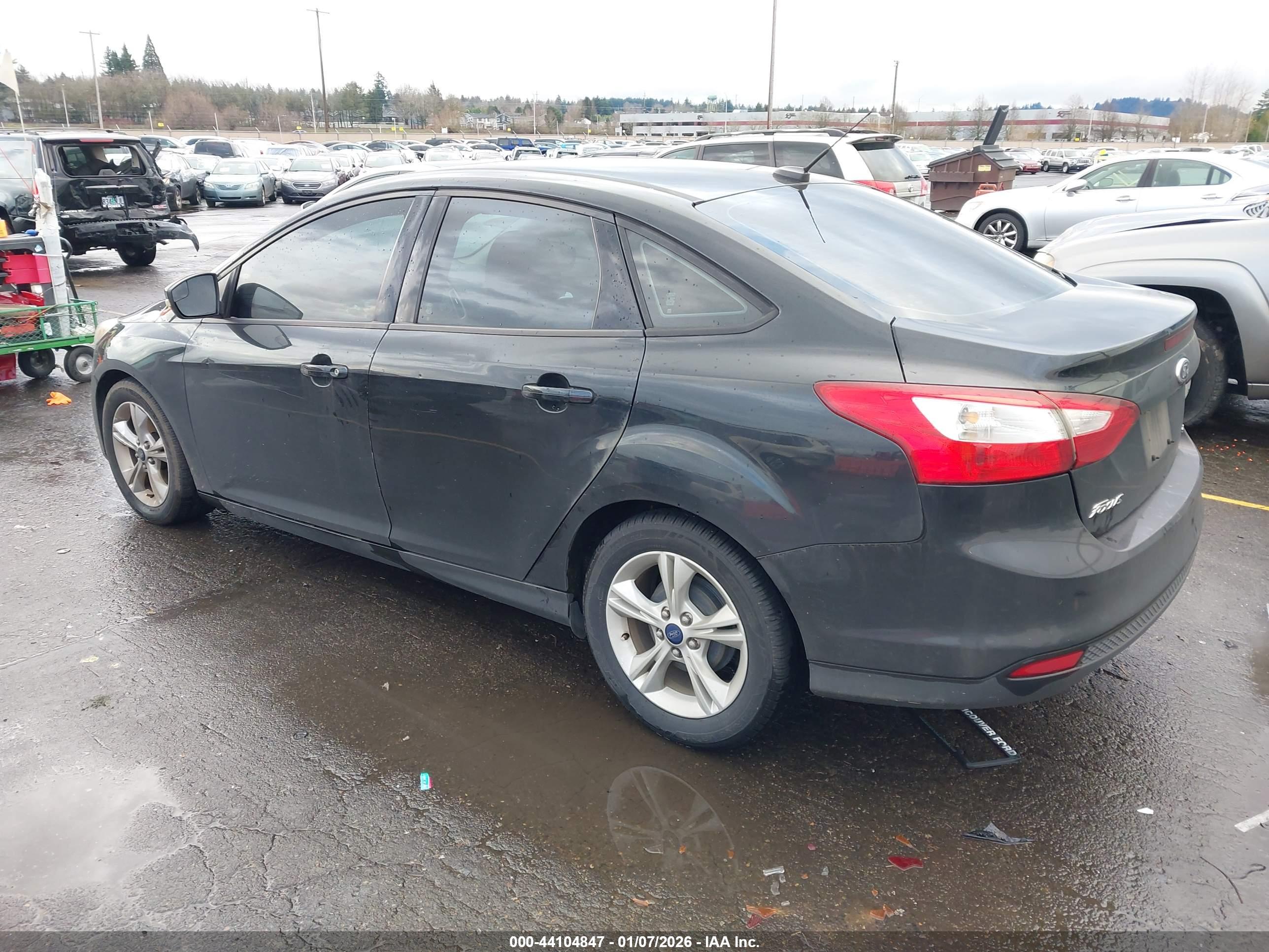 FORD FOCUS image 3