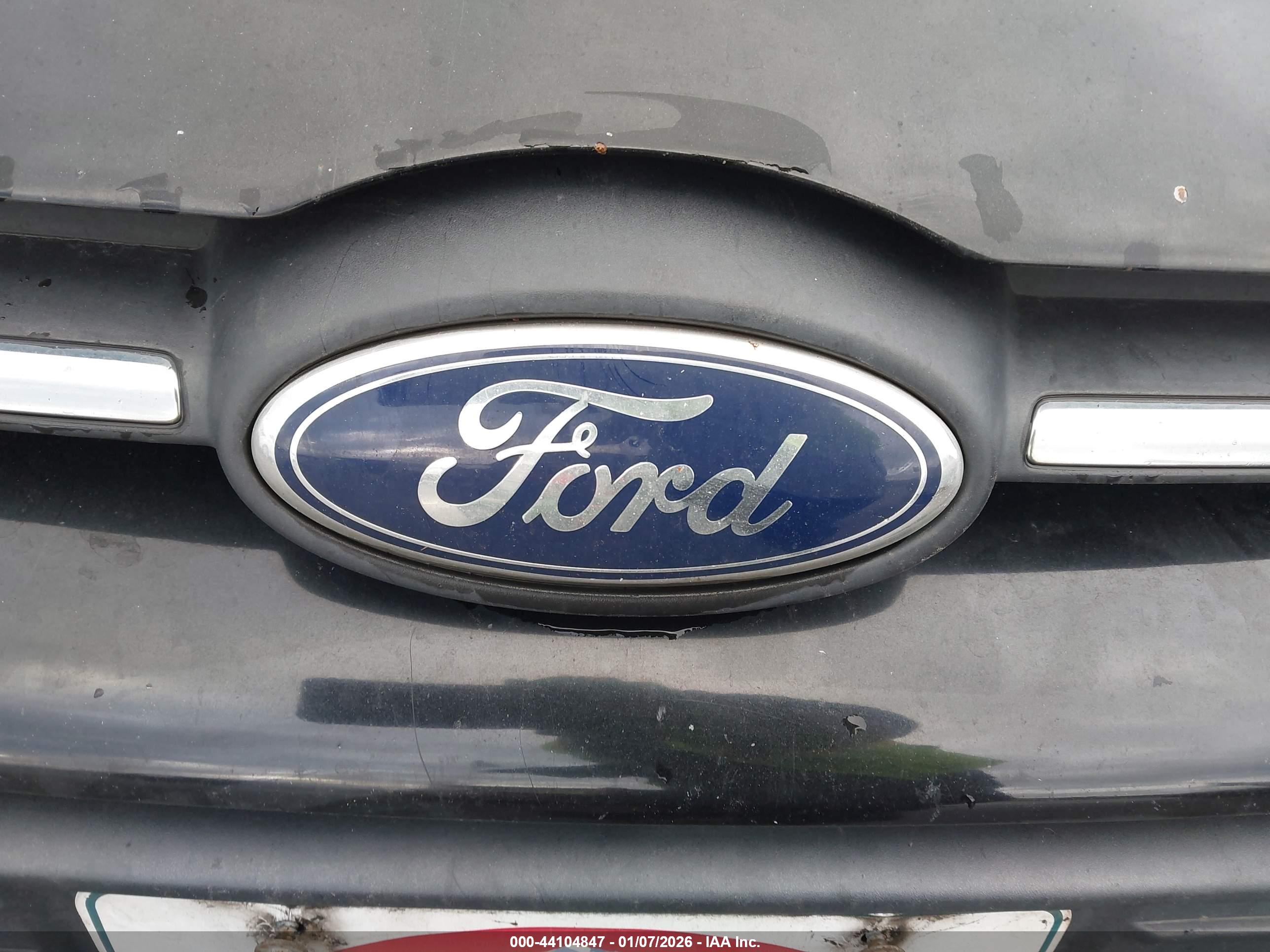 FORD FOCUS image 6