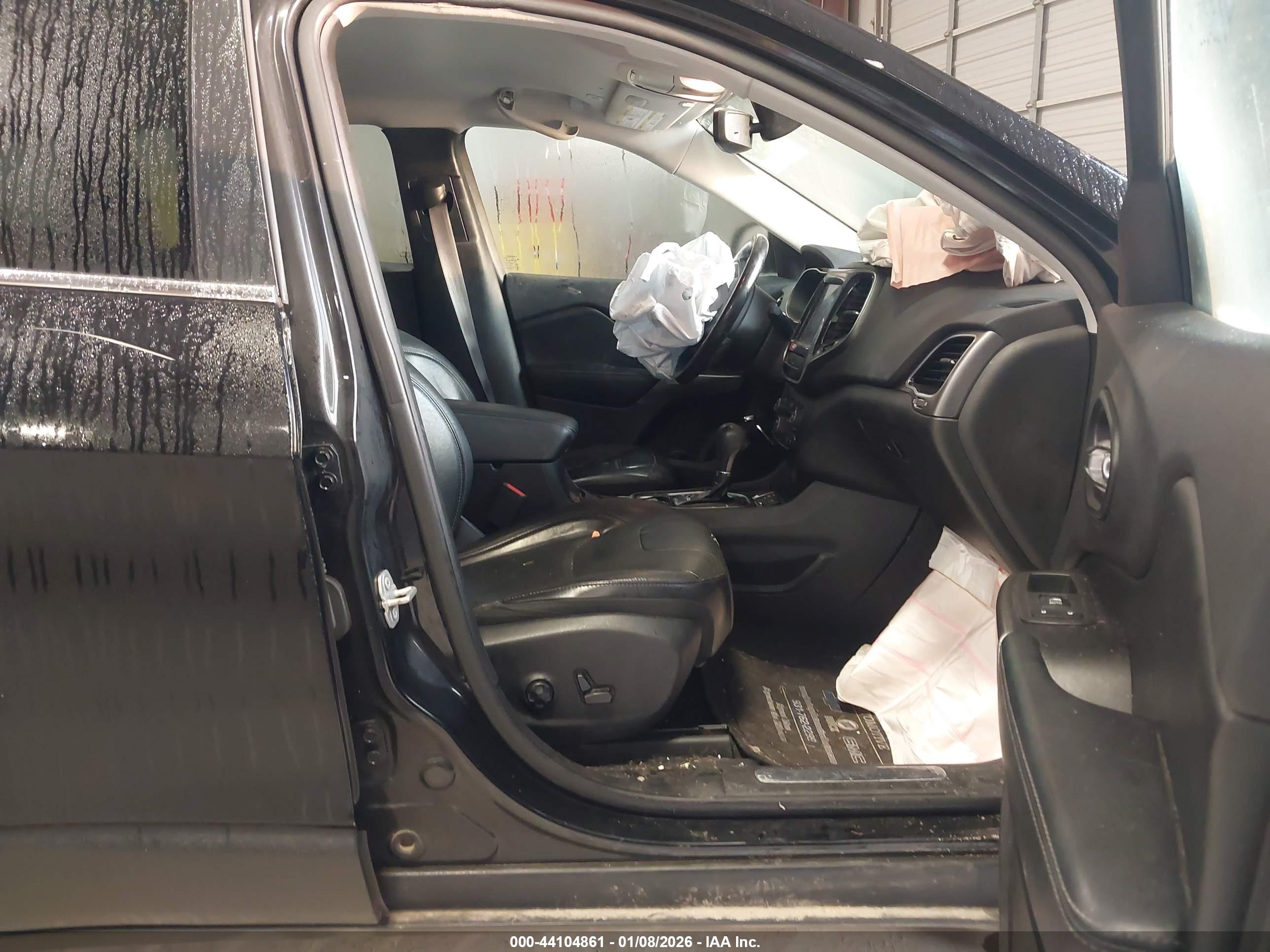 JEEP CHEROKEE image 5