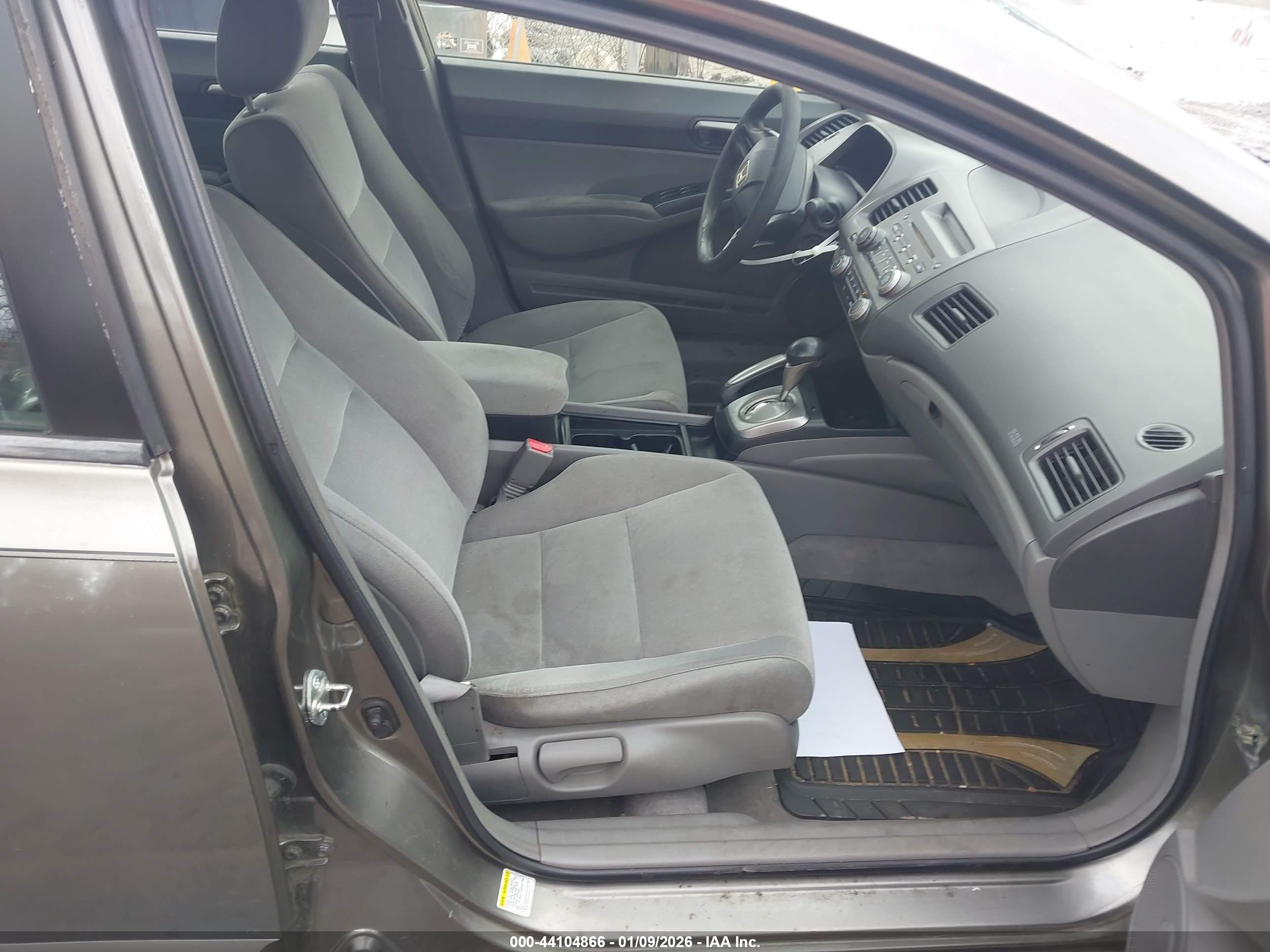 HONDA CIVIC image 5
