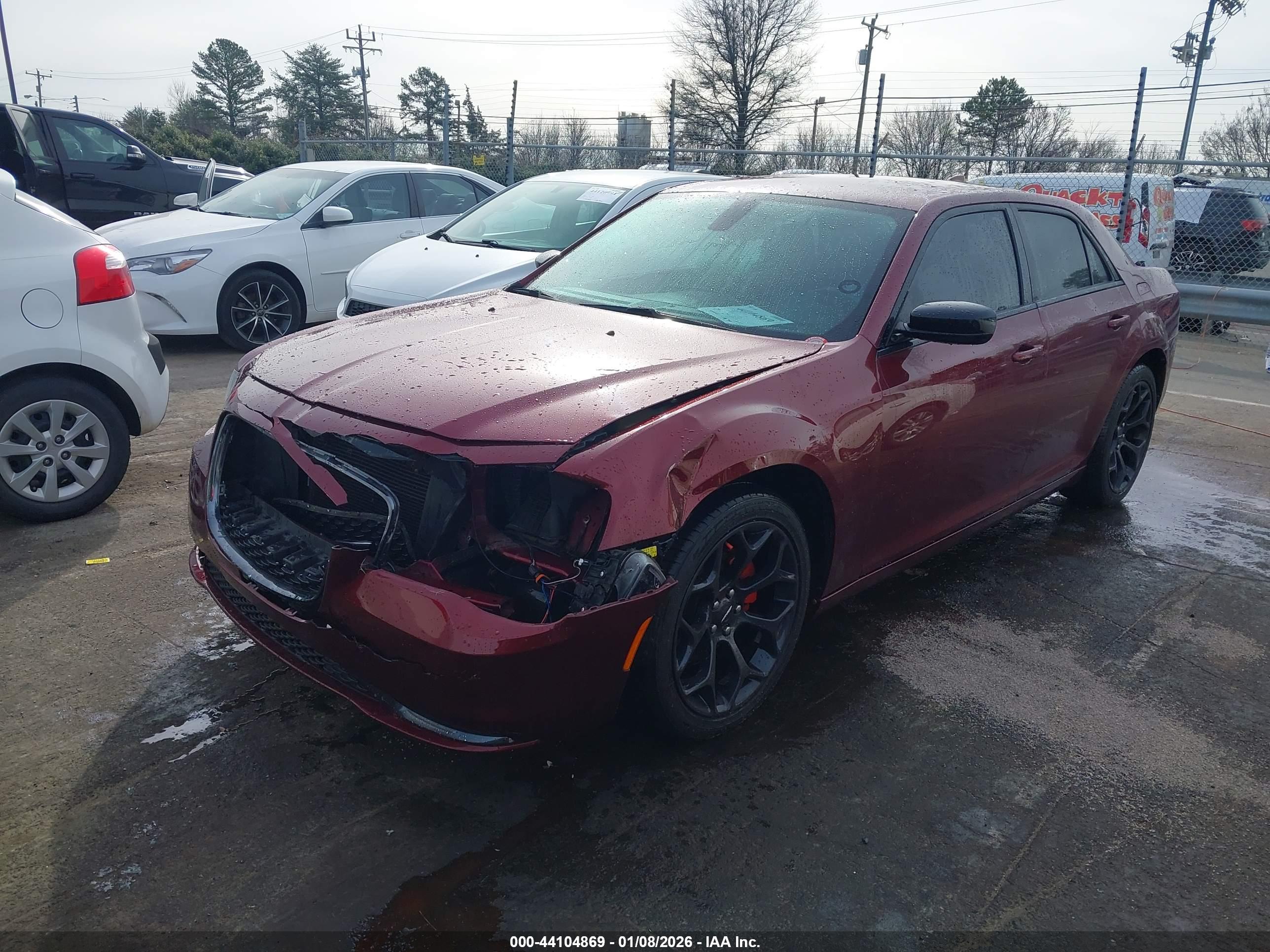 CHRYSLER 300 image 2