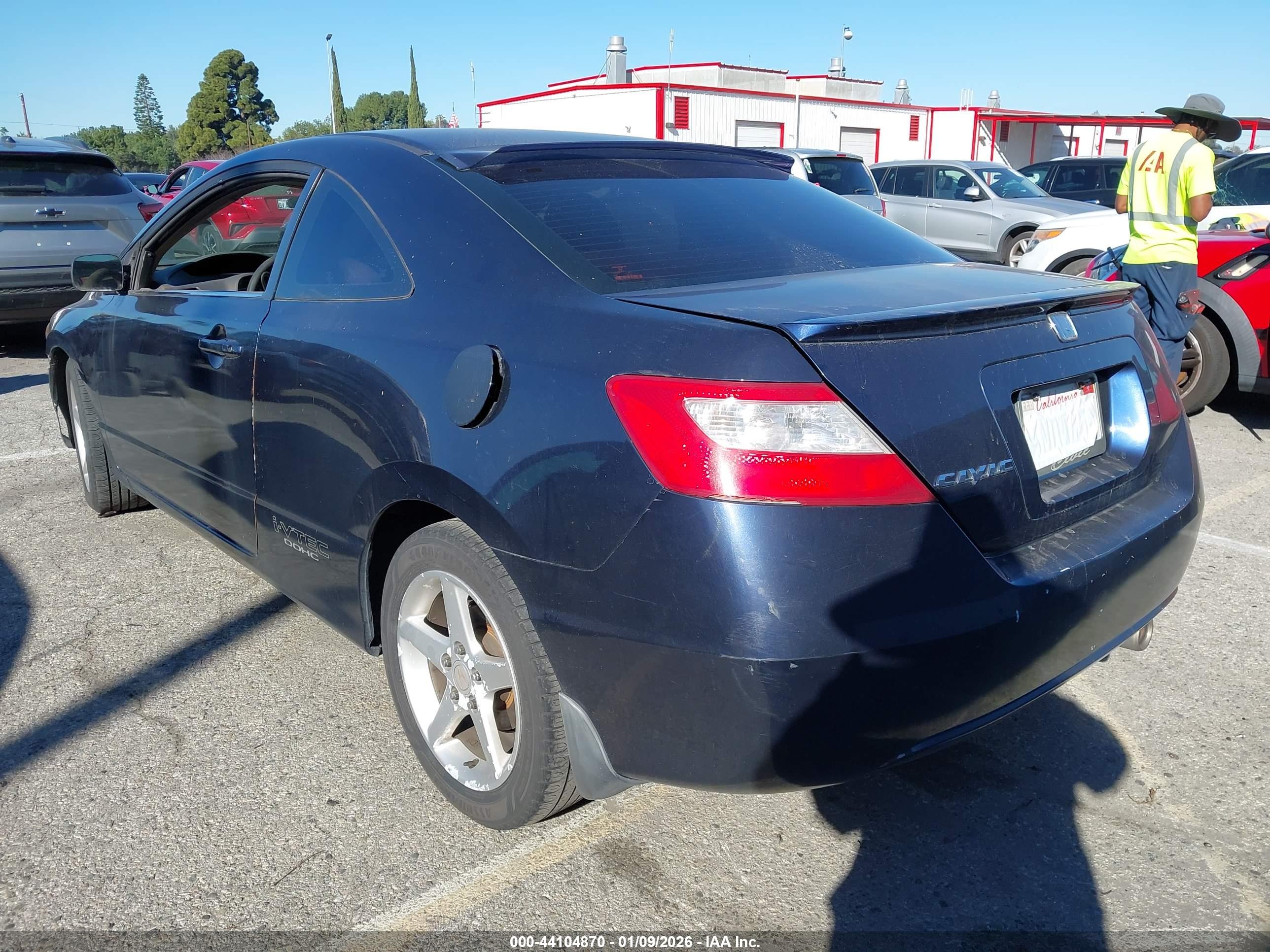 HONDA CIVIC image 3