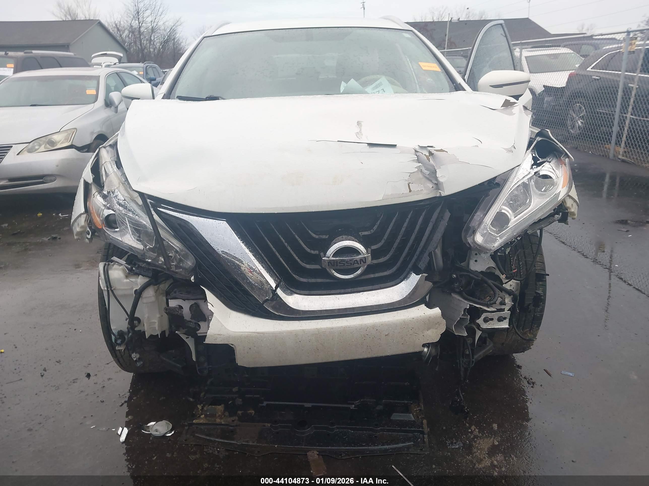 NISSAN MURANO image 6