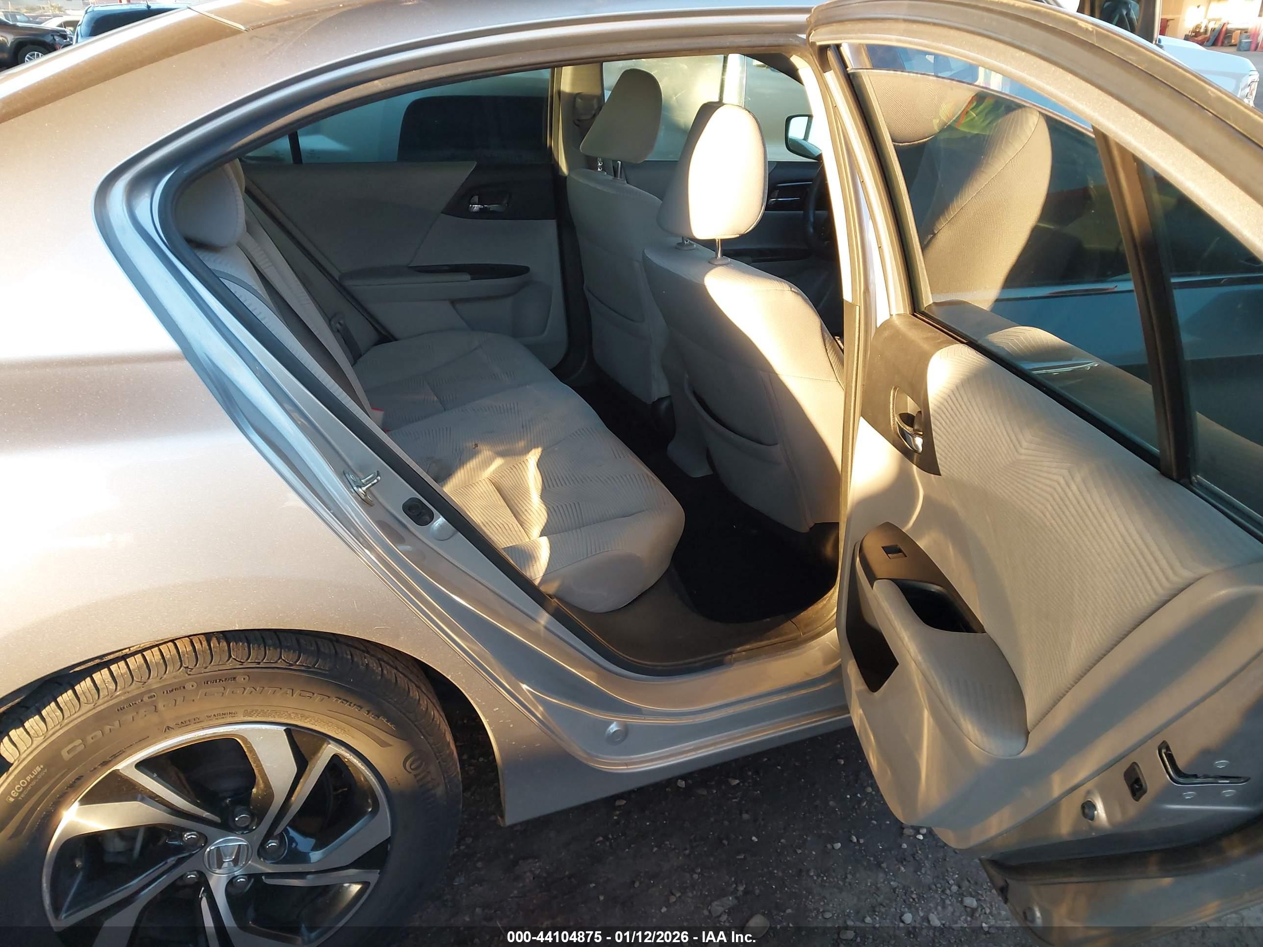 HONDA ACCORD image 8