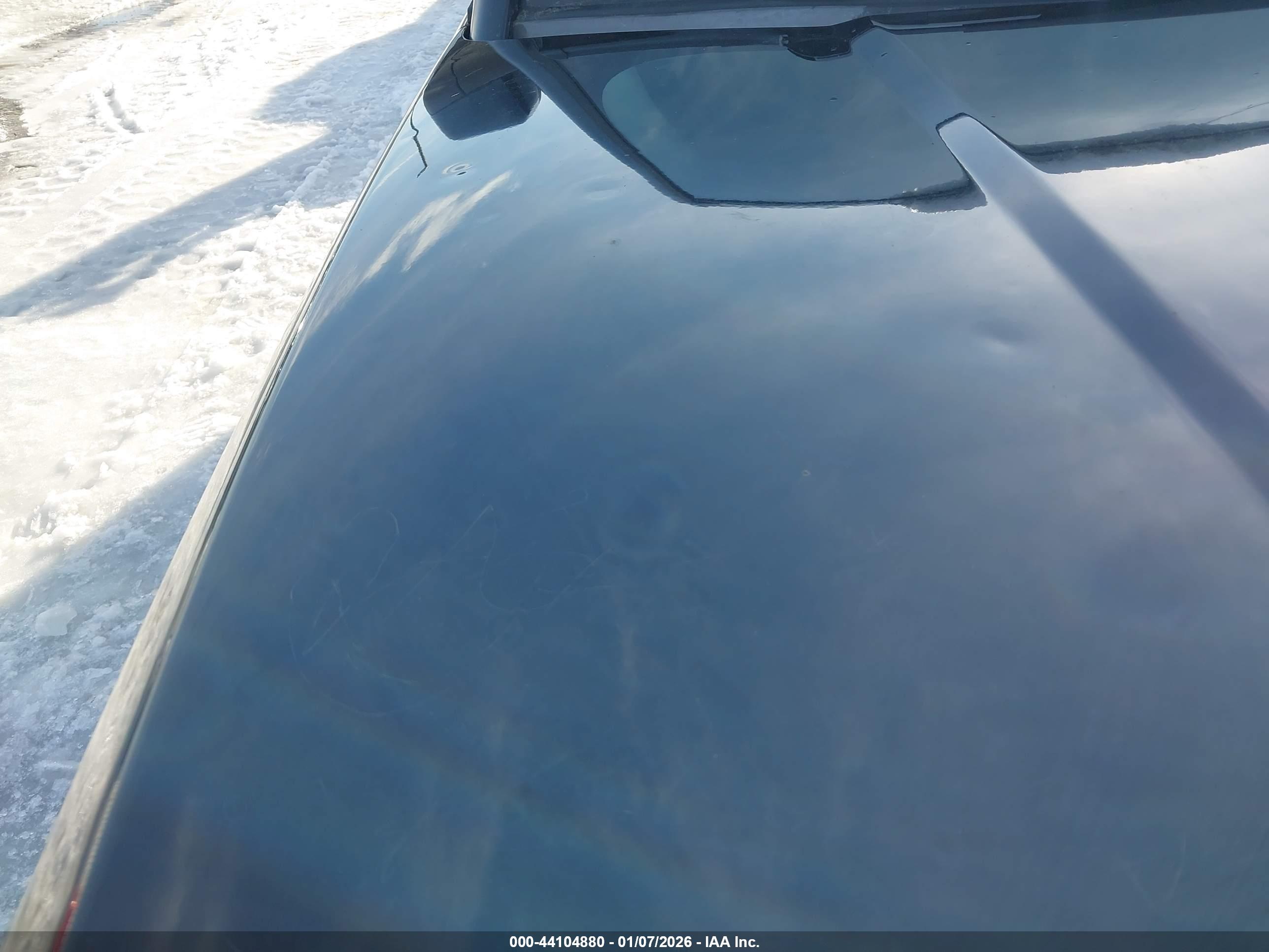 LAND ROVER image 6
