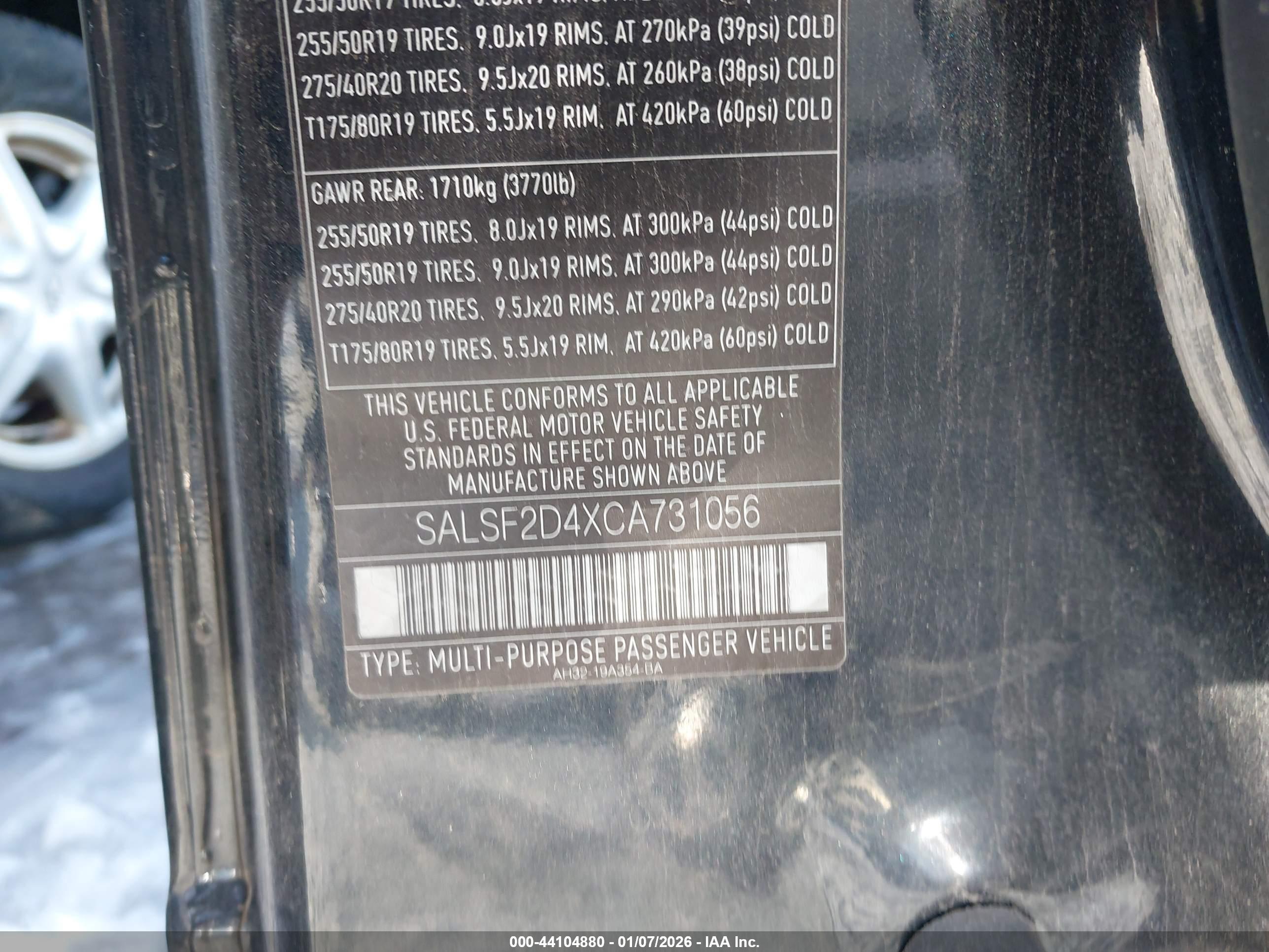 LAND ROVER image 9