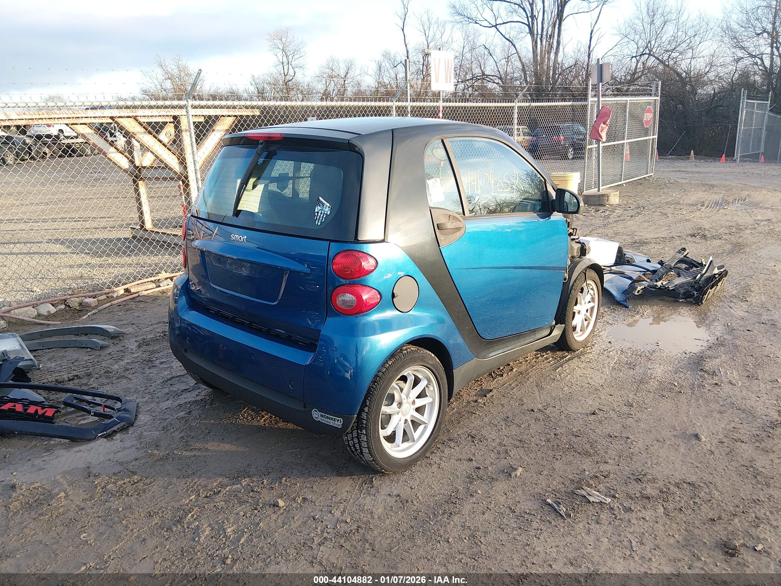 SMART FORTWO image 4