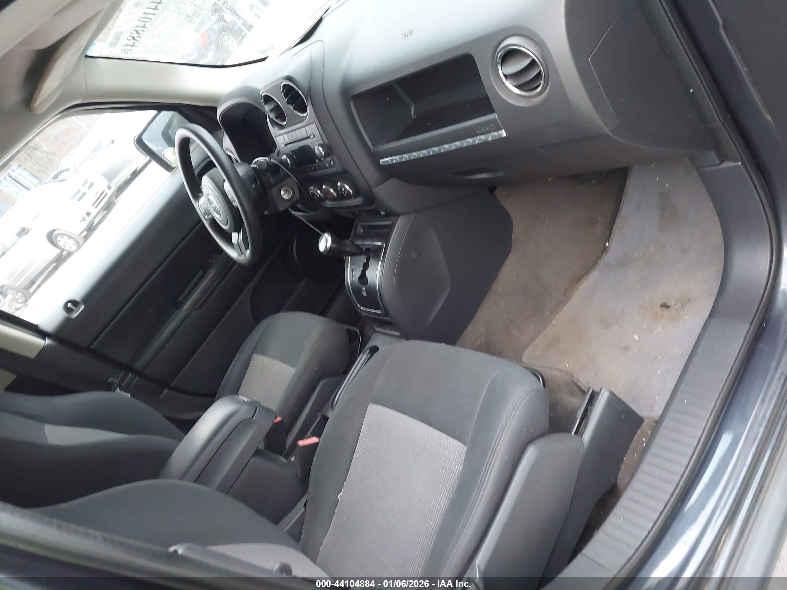 JEEP PATRIOT image 5