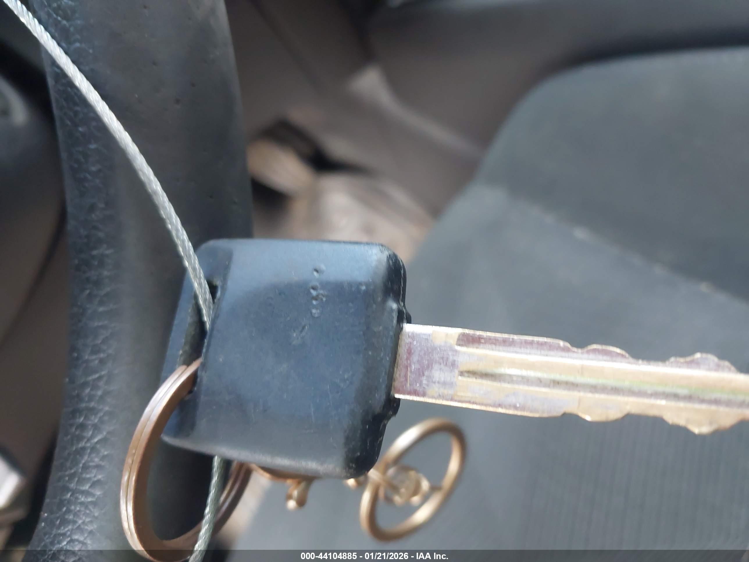 NISSAN ROGUE image 11