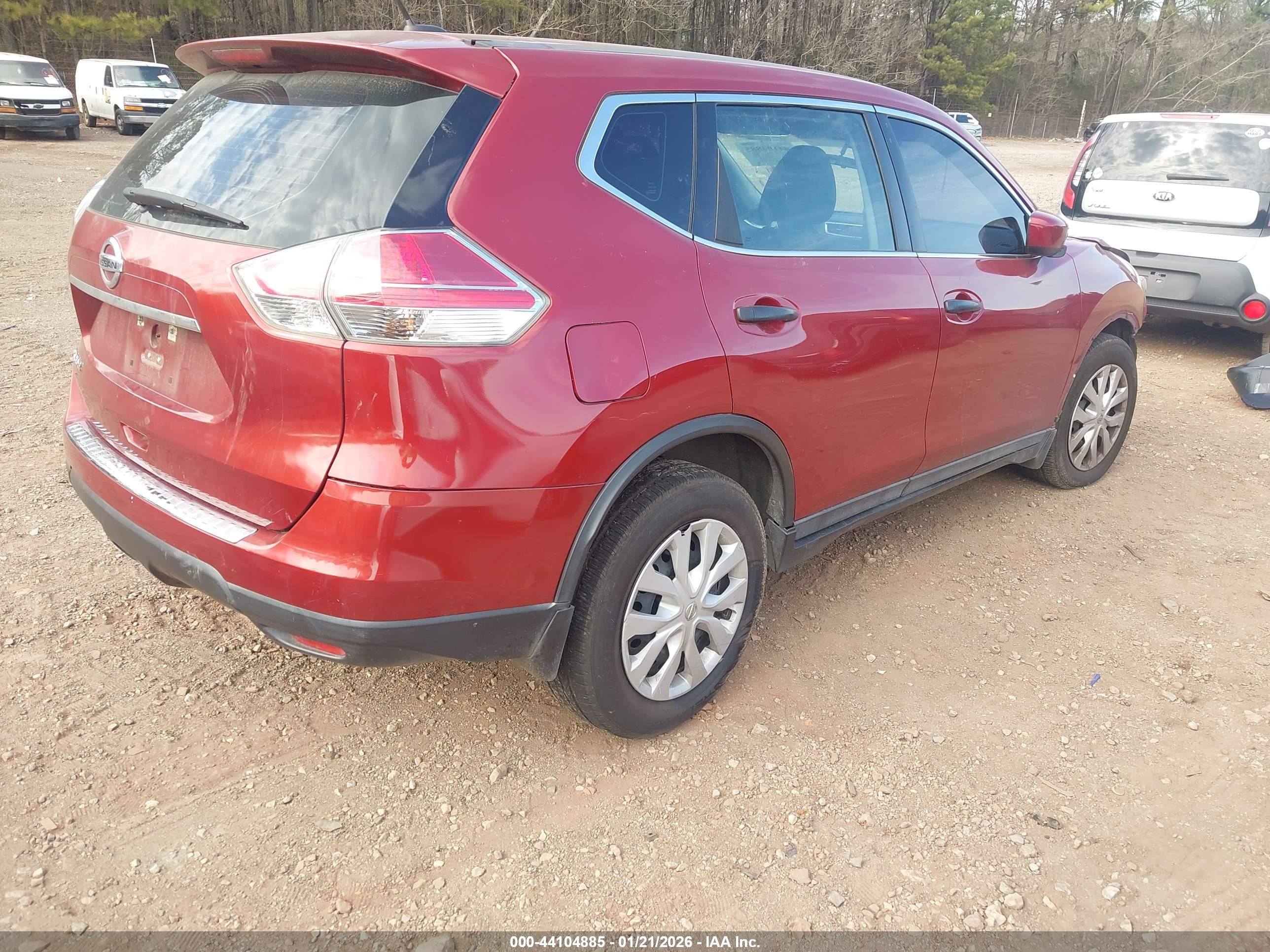 NISSAN ROGUE image 4