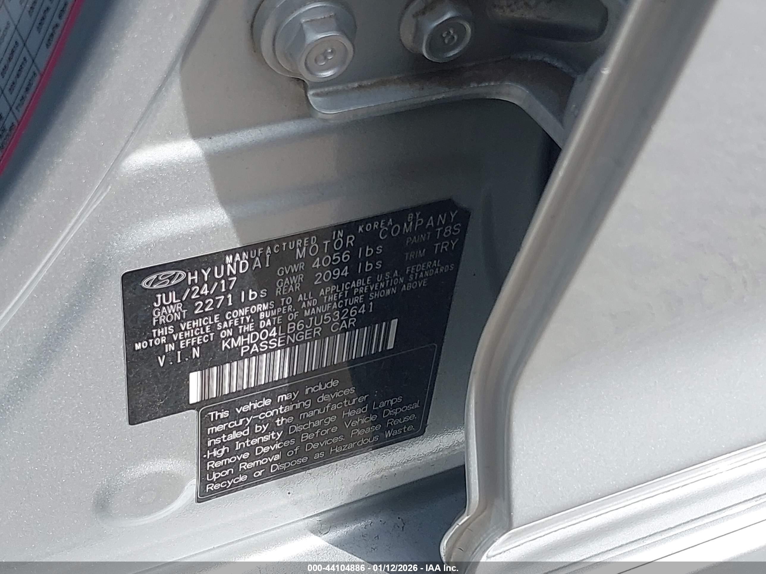 HYUNDAI ELANTRA image 9