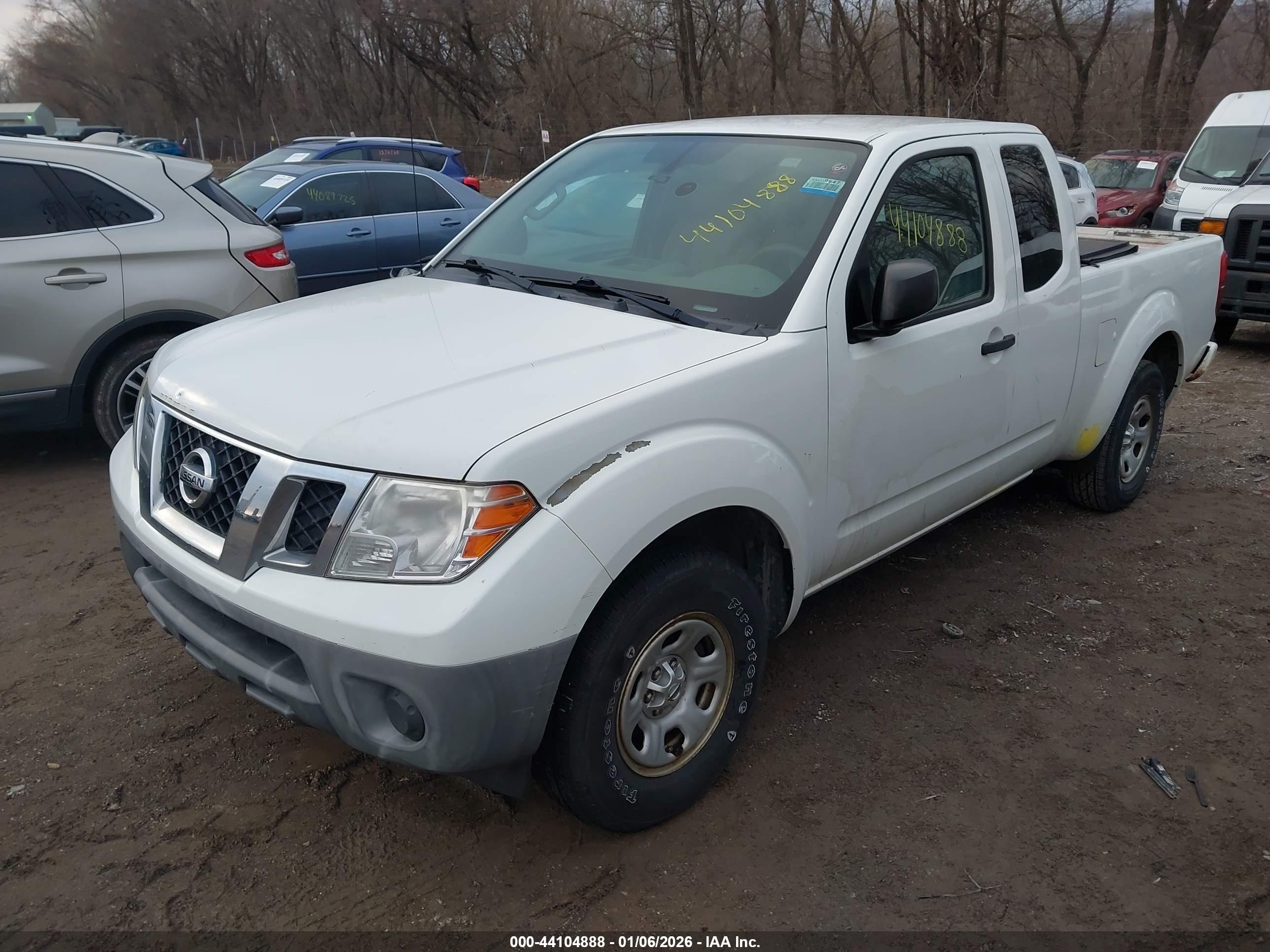NISSAN FRONTIER image 2