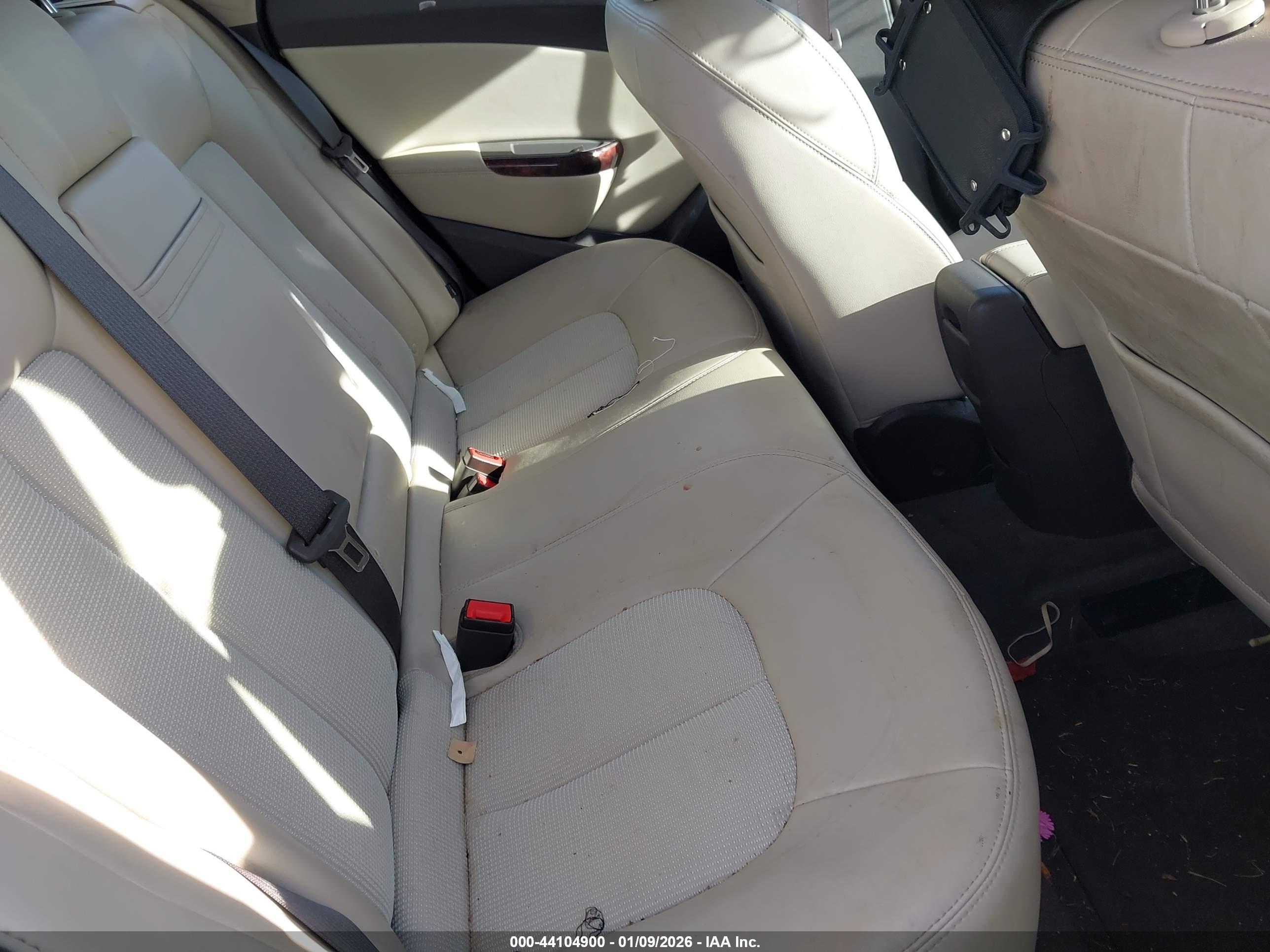 BUICK VERANO image 8