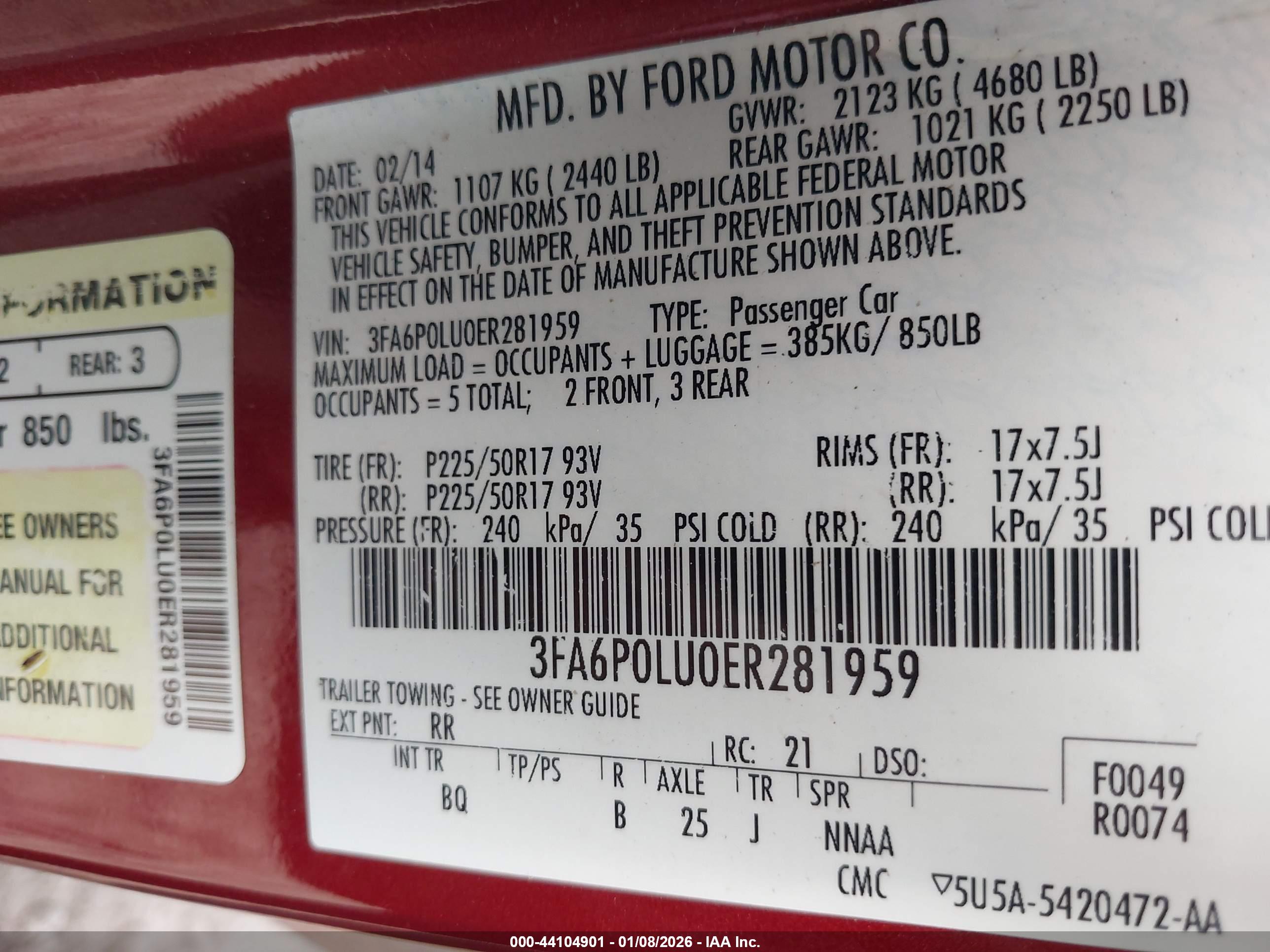 FORD FUSION image 9
