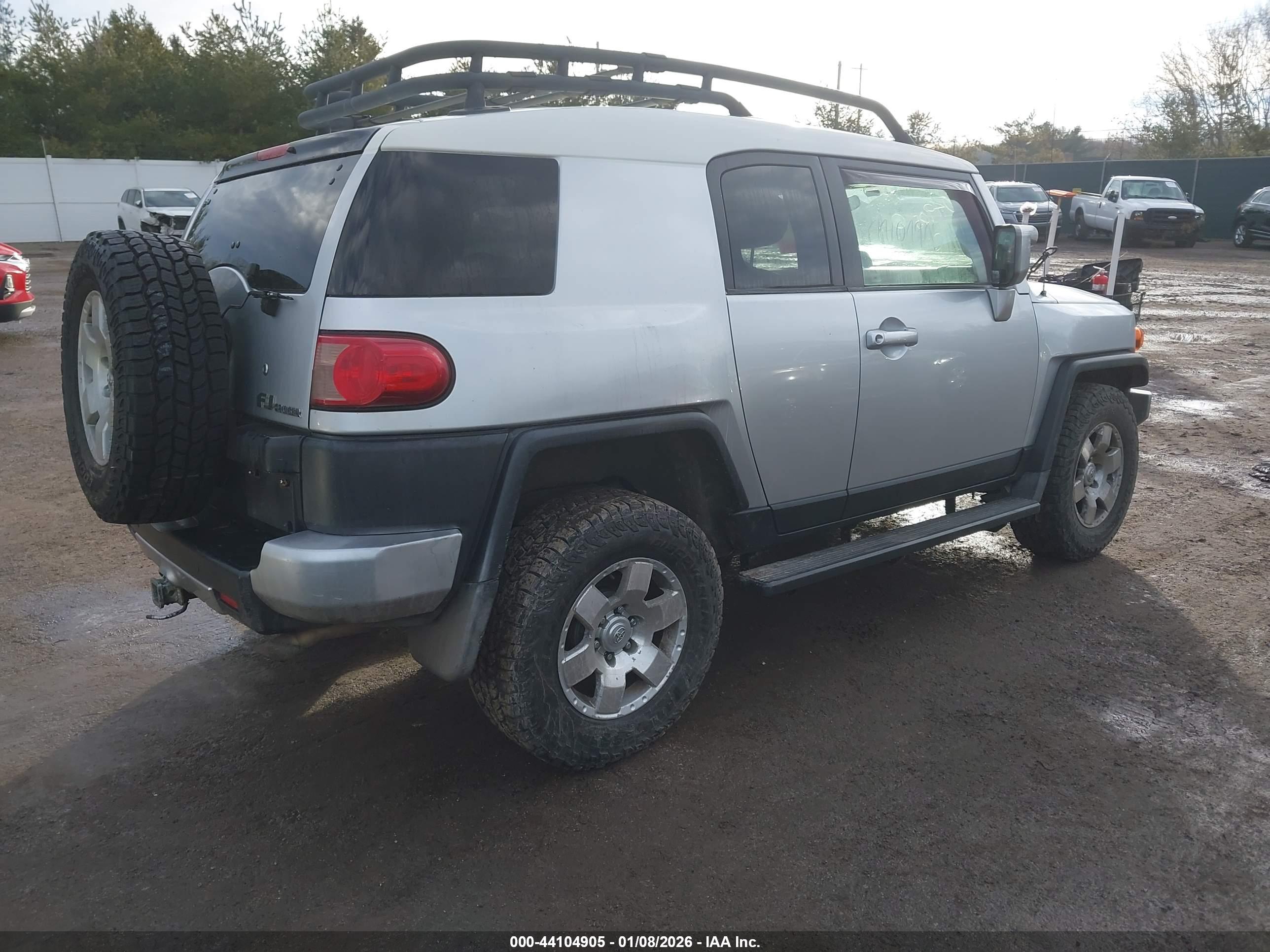 TOYOTA FJ image 4