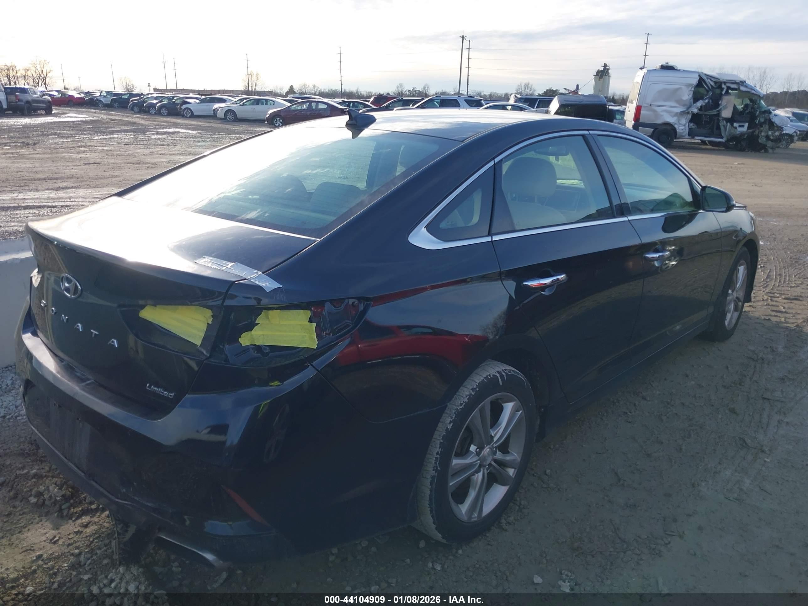HYUNDAI SONATA image 4