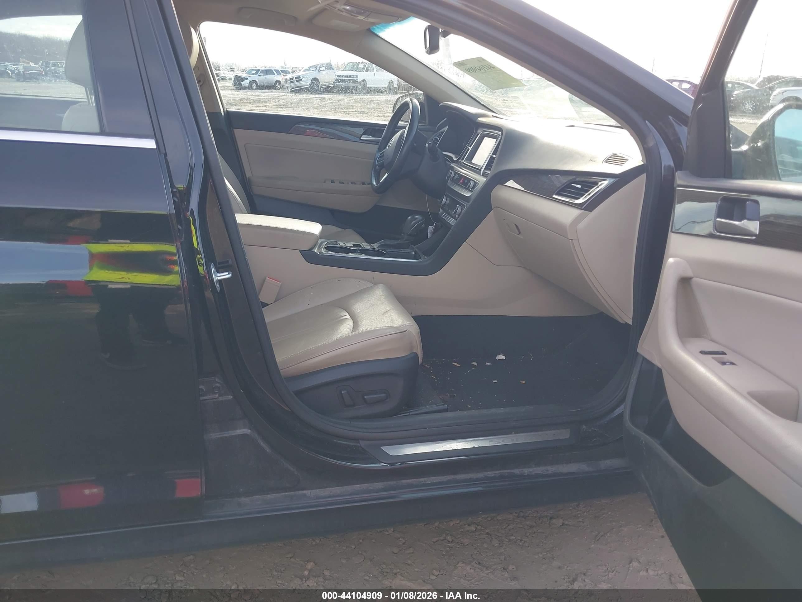 HYUNDAI SONATA image 5
