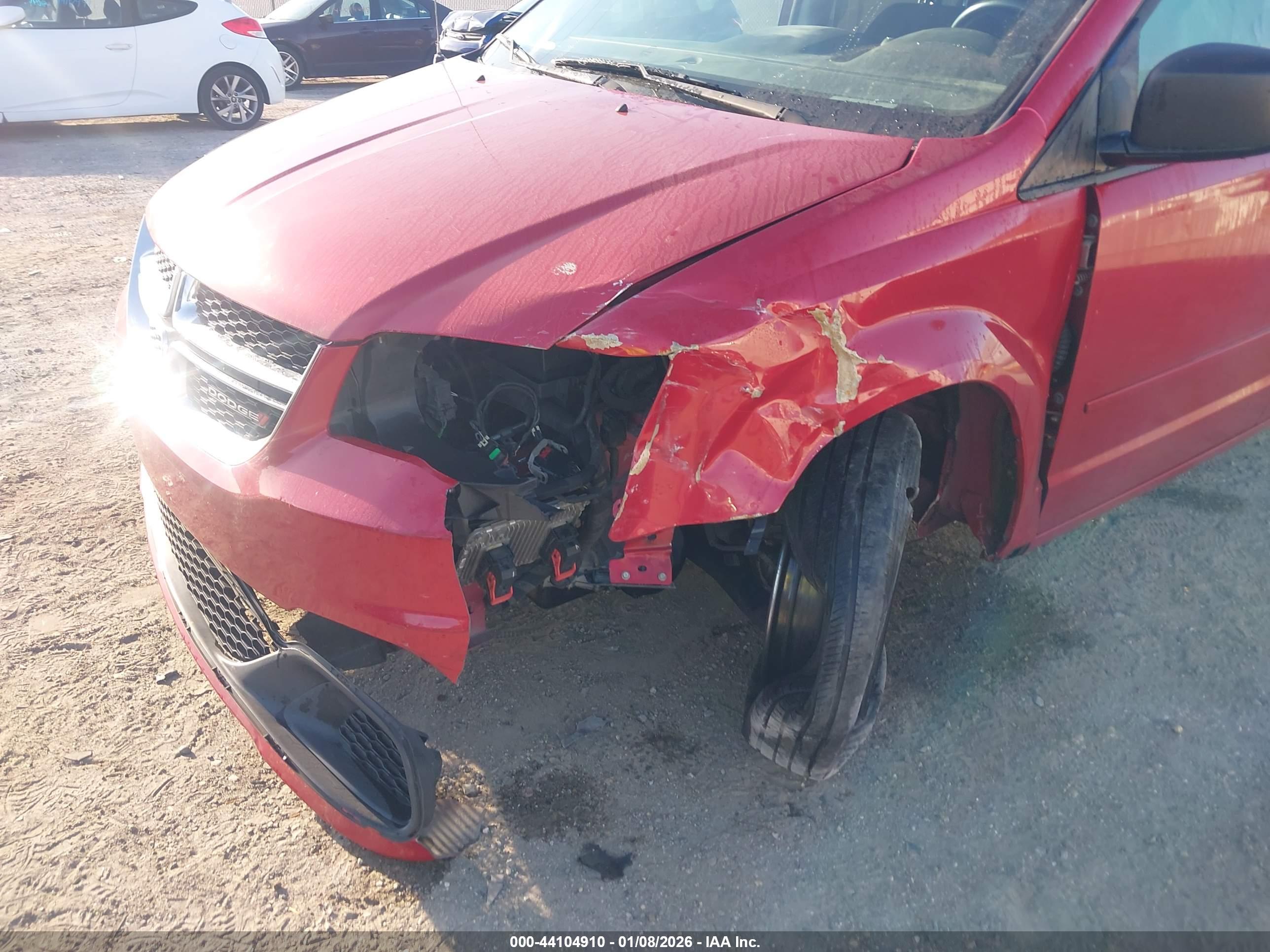 DODGE GRAND image 6