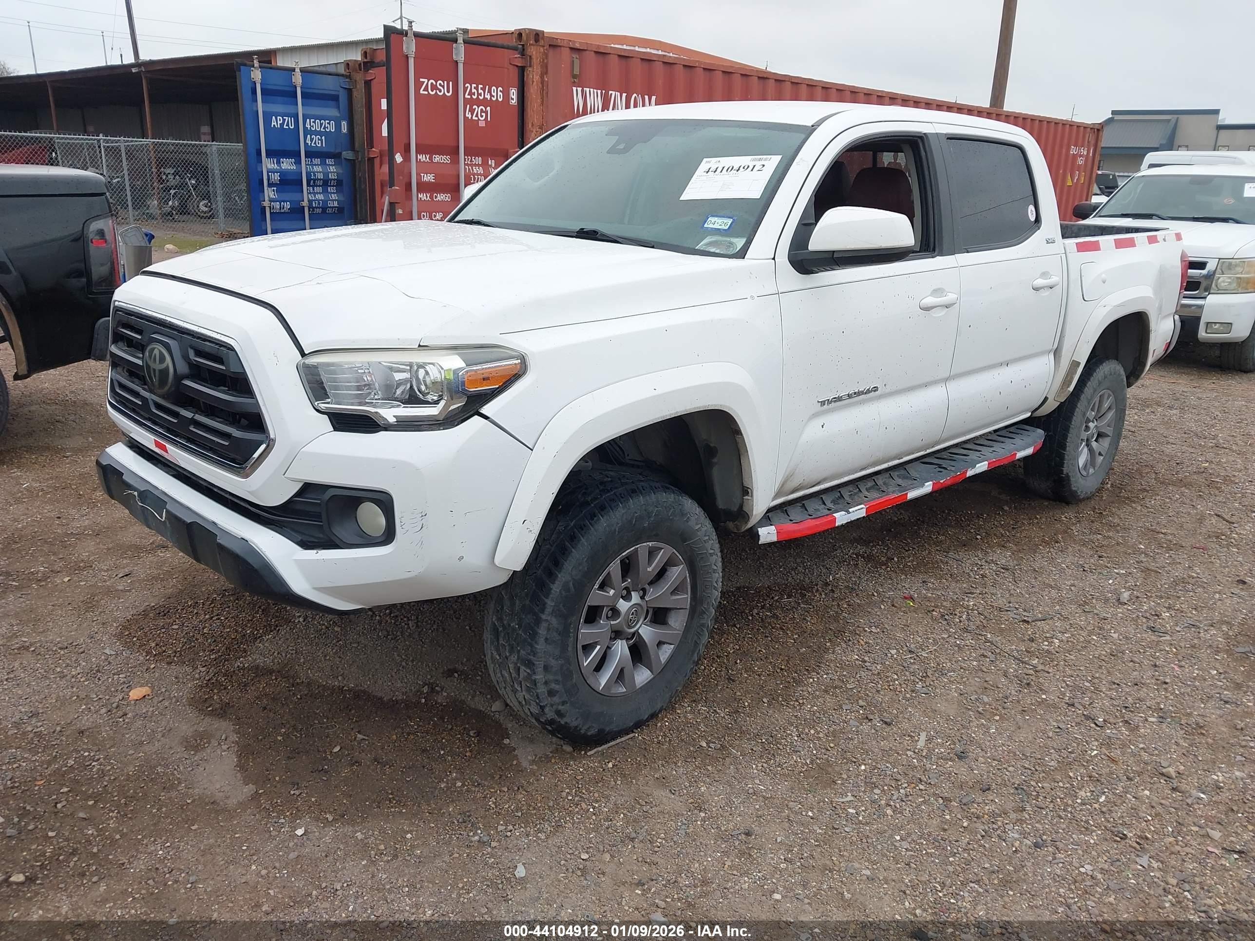 TOYOTA TACOMA image 2