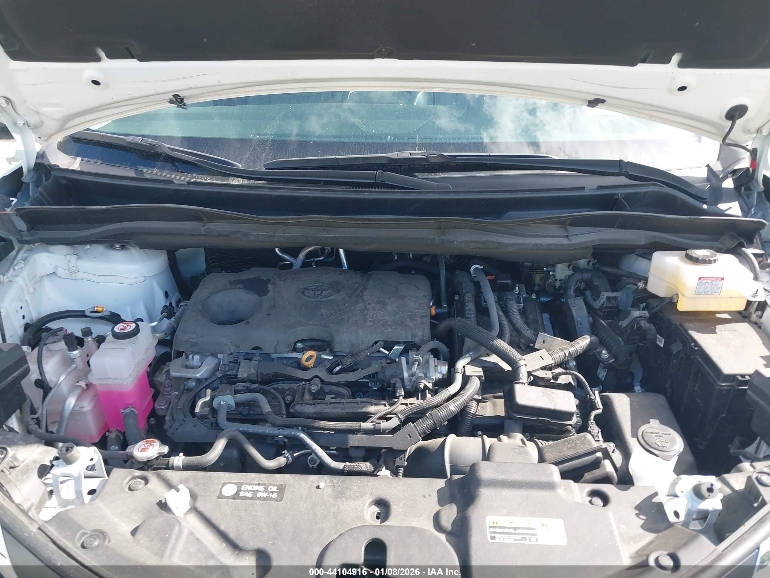TOYOTA SIENNA image 10