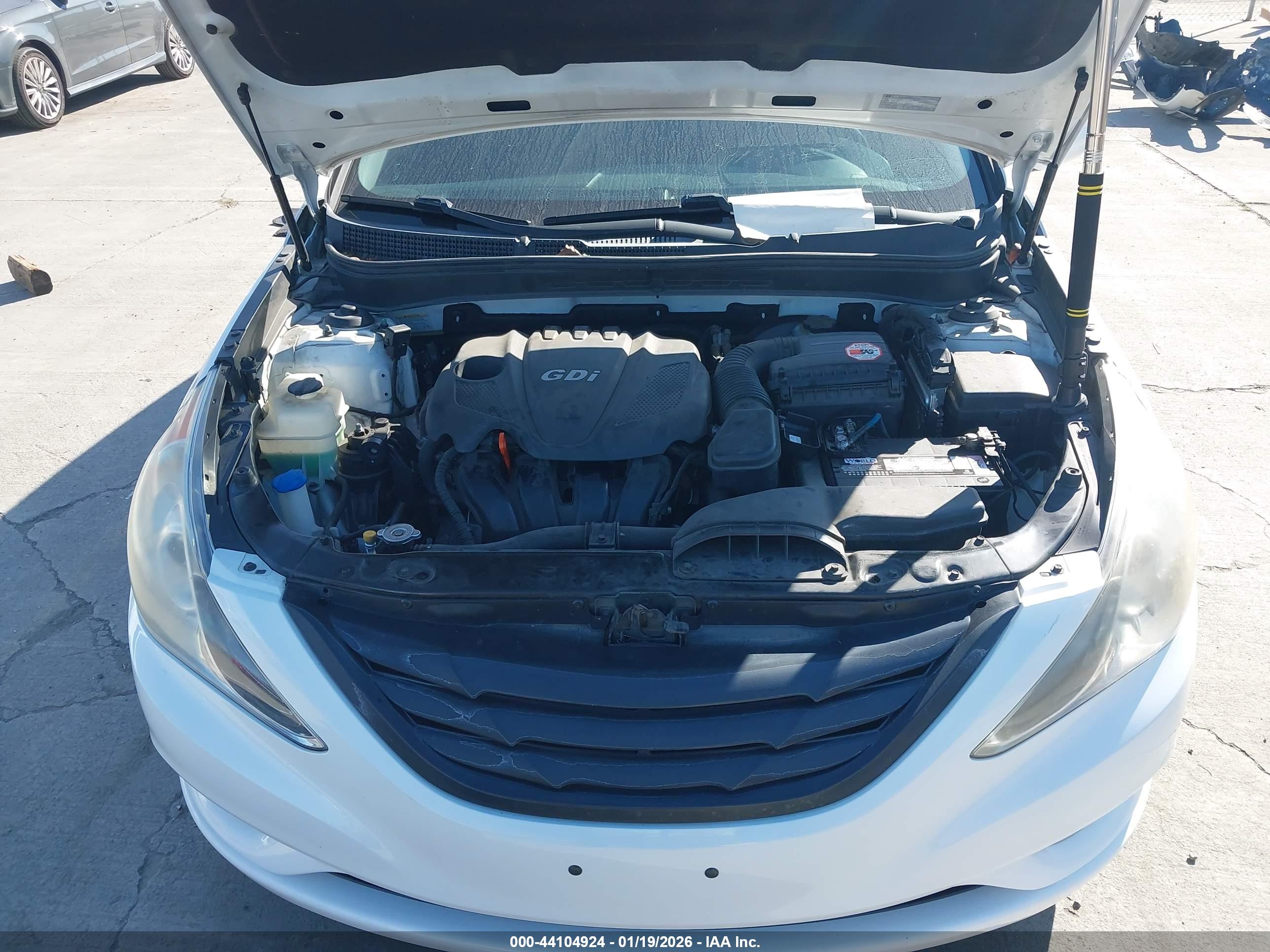 HYUNDAI SONATA image 10