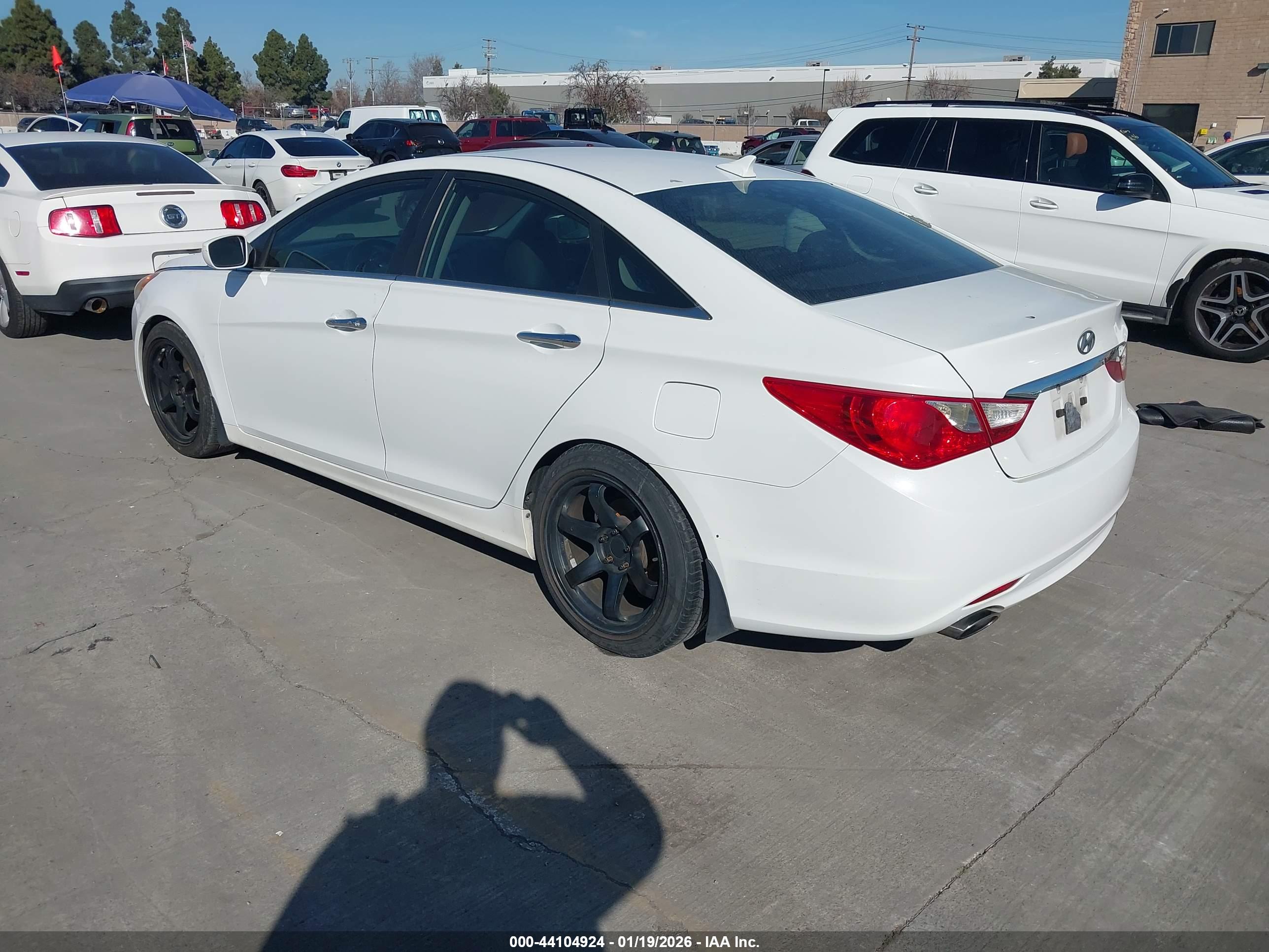 HYUNDAI SONATA image 3