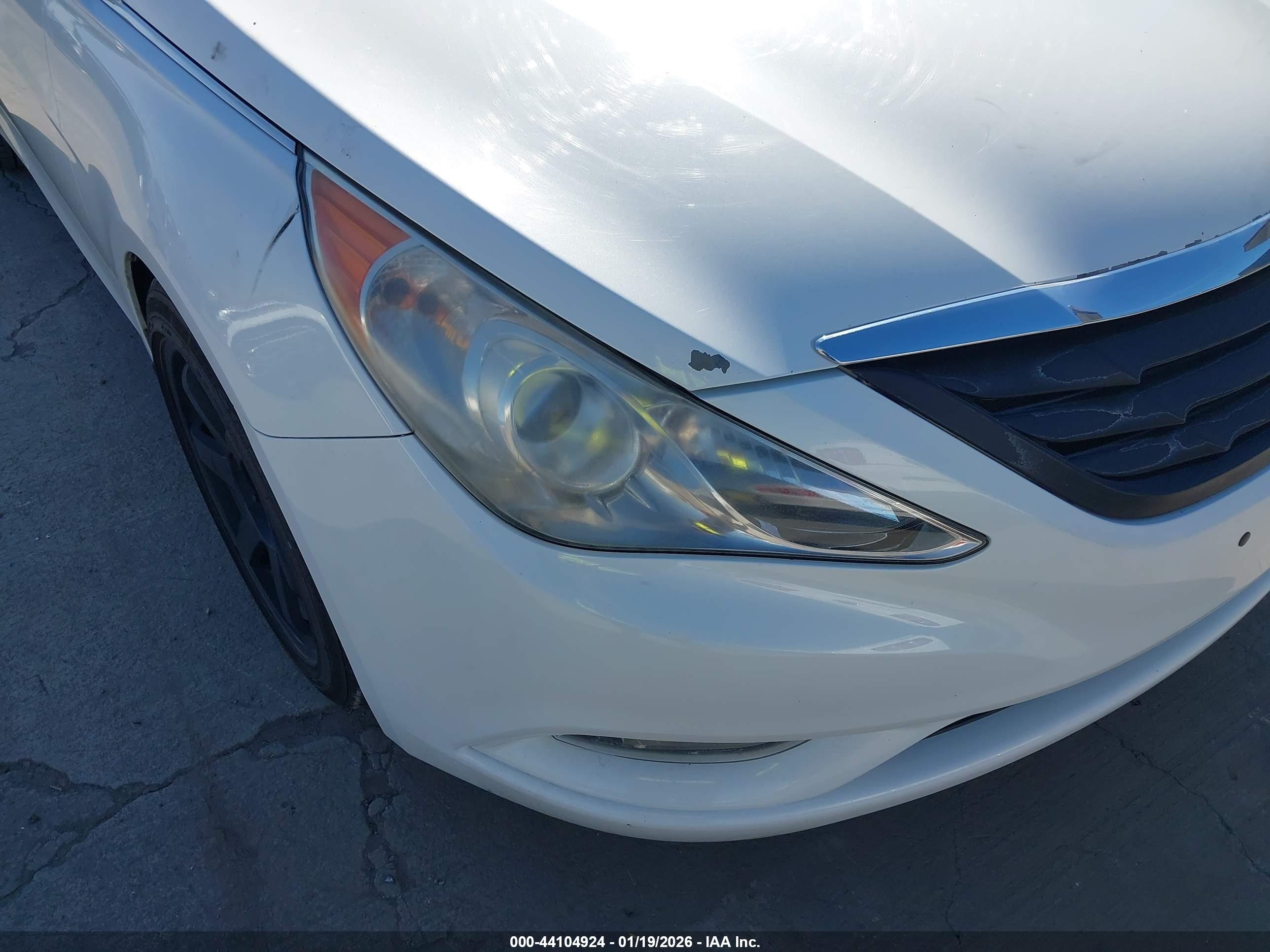 HYUNDAI SONATA image 6