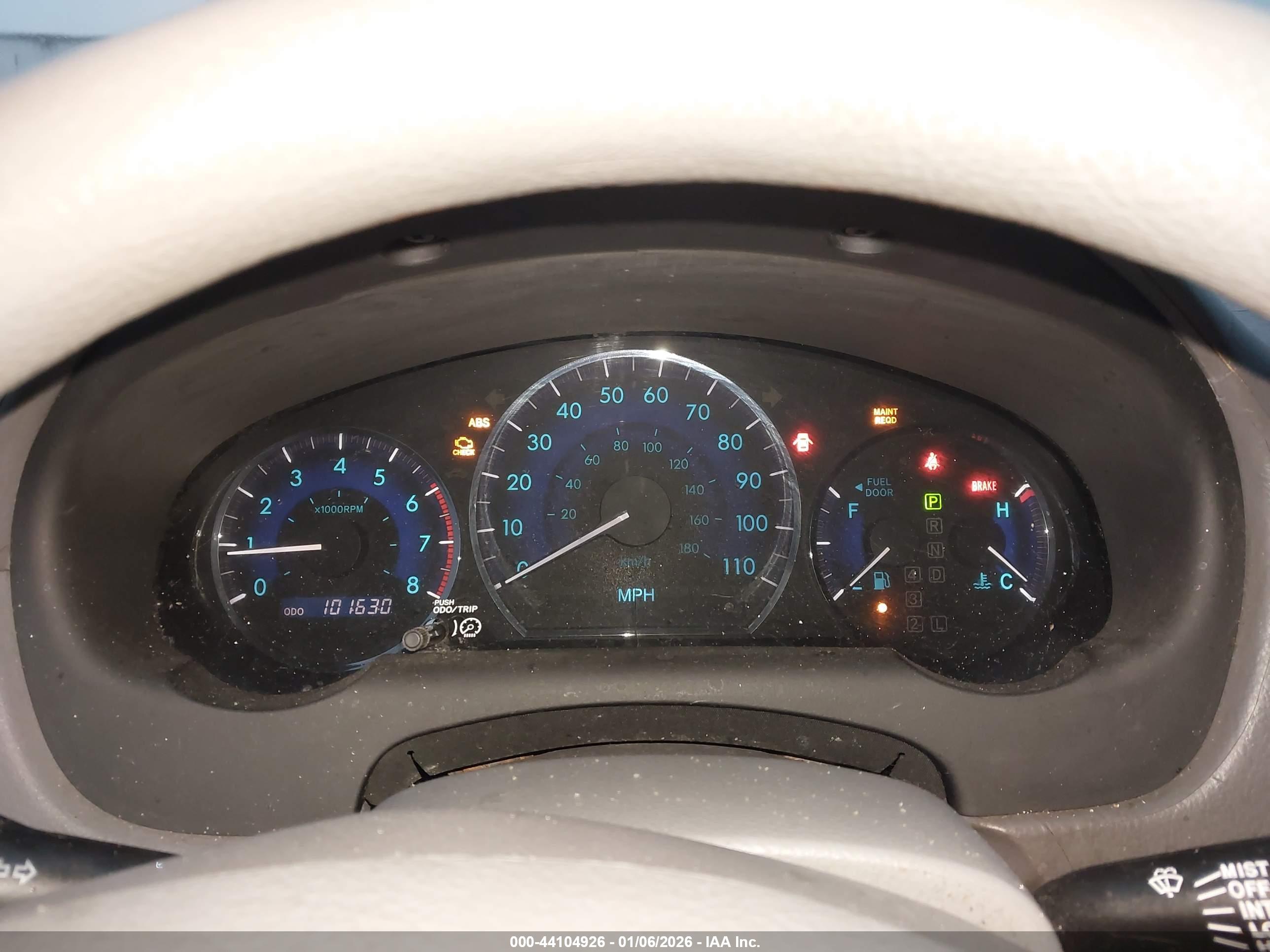 TOYOTA SIENNA image 7