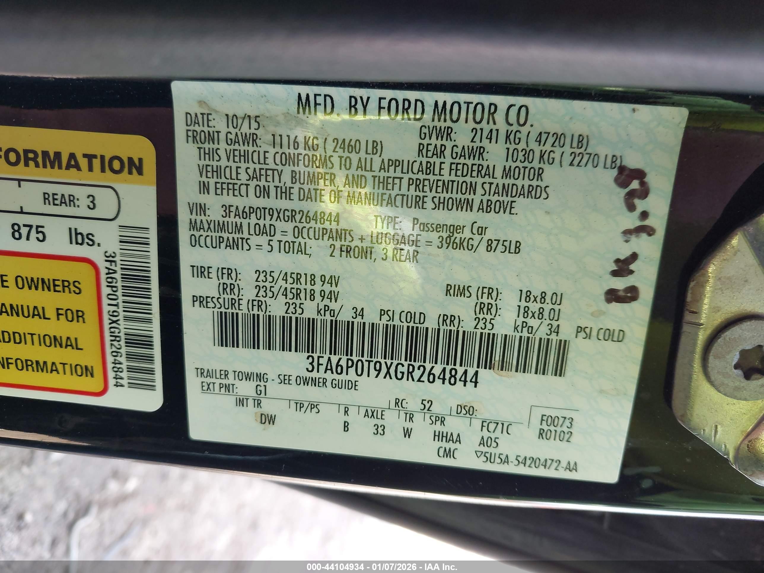FORD FUSION image 9