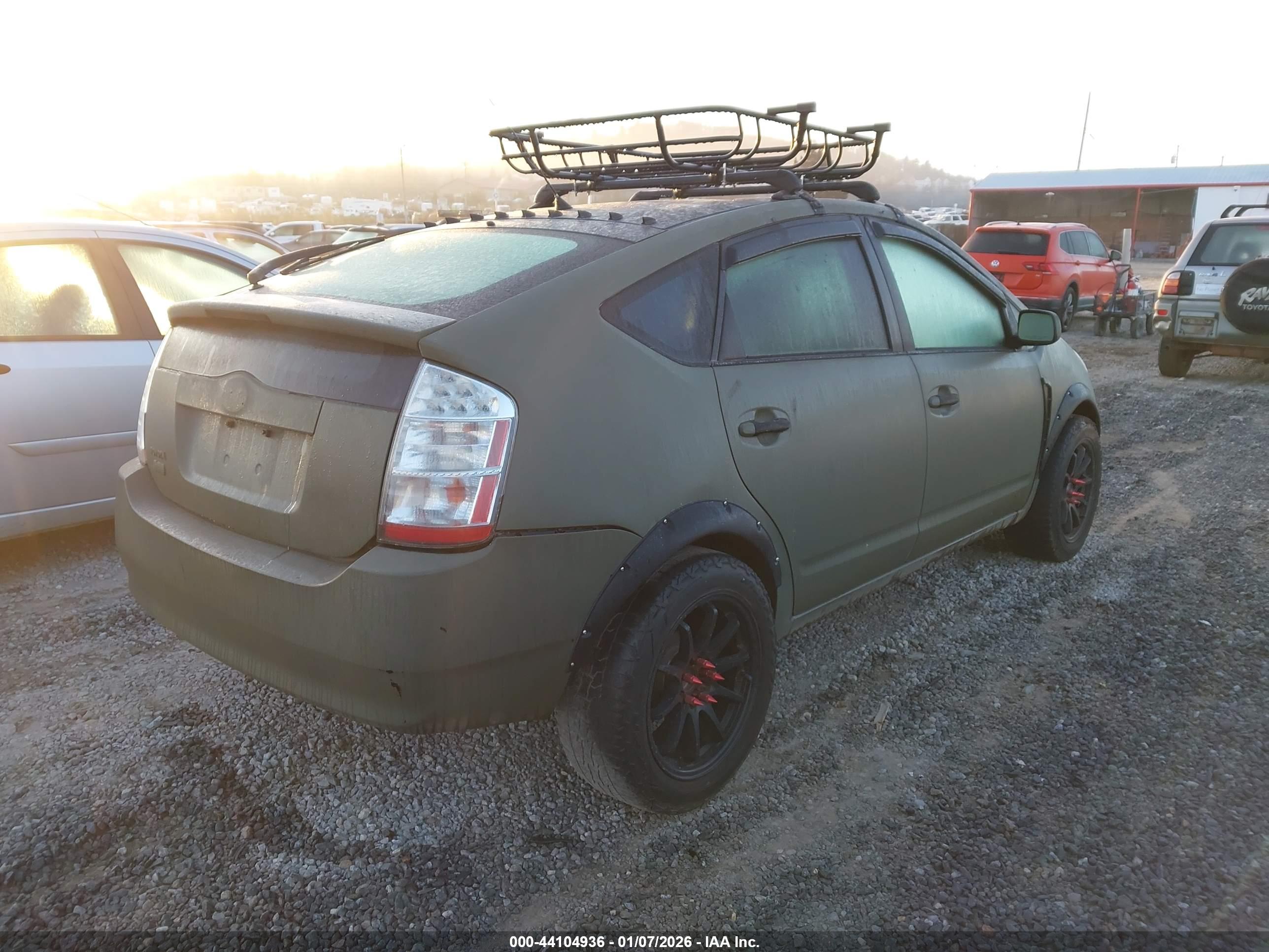 TOYOTA PRIUS image 4