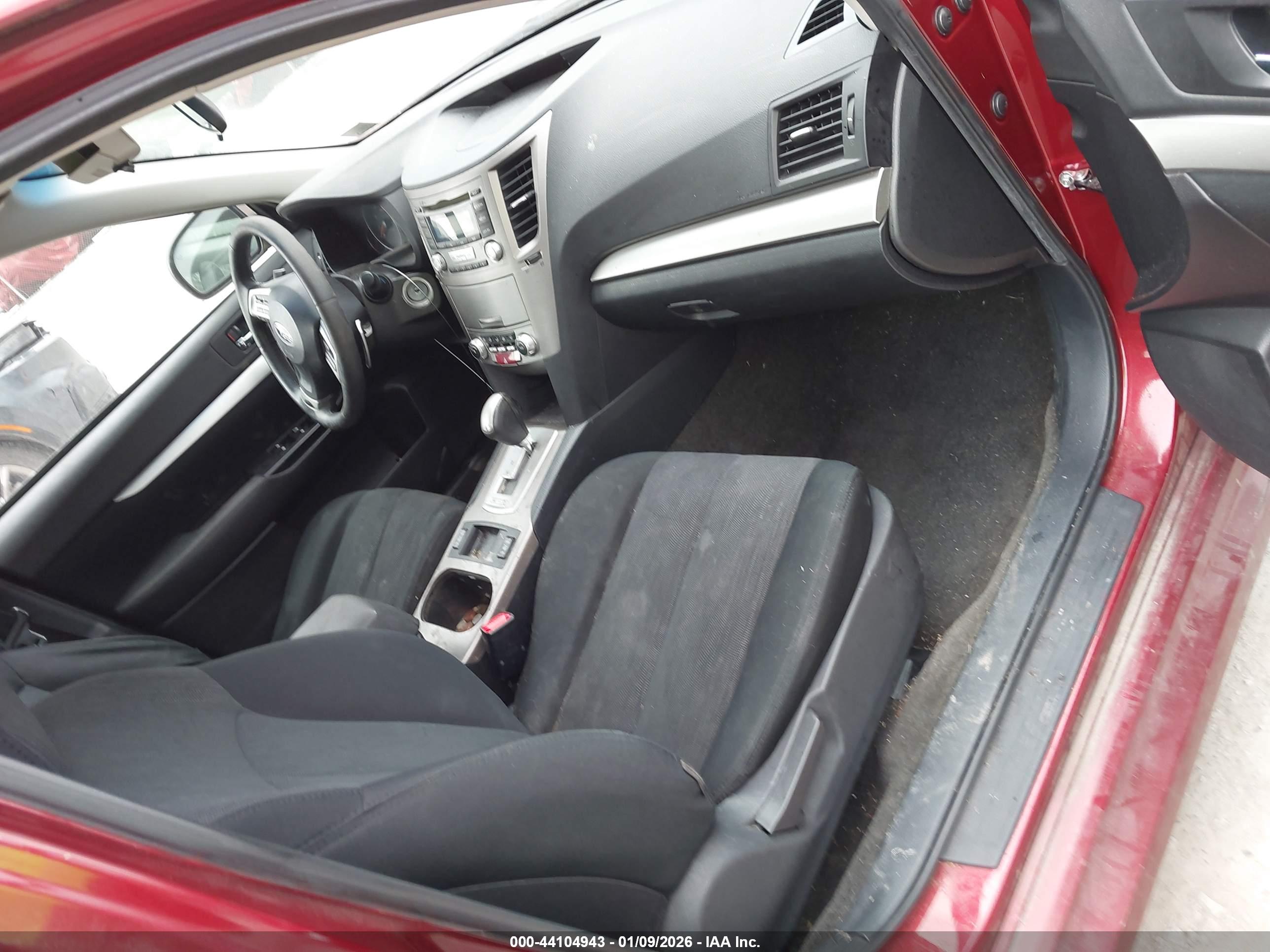 SUBARU LEGACY image 5