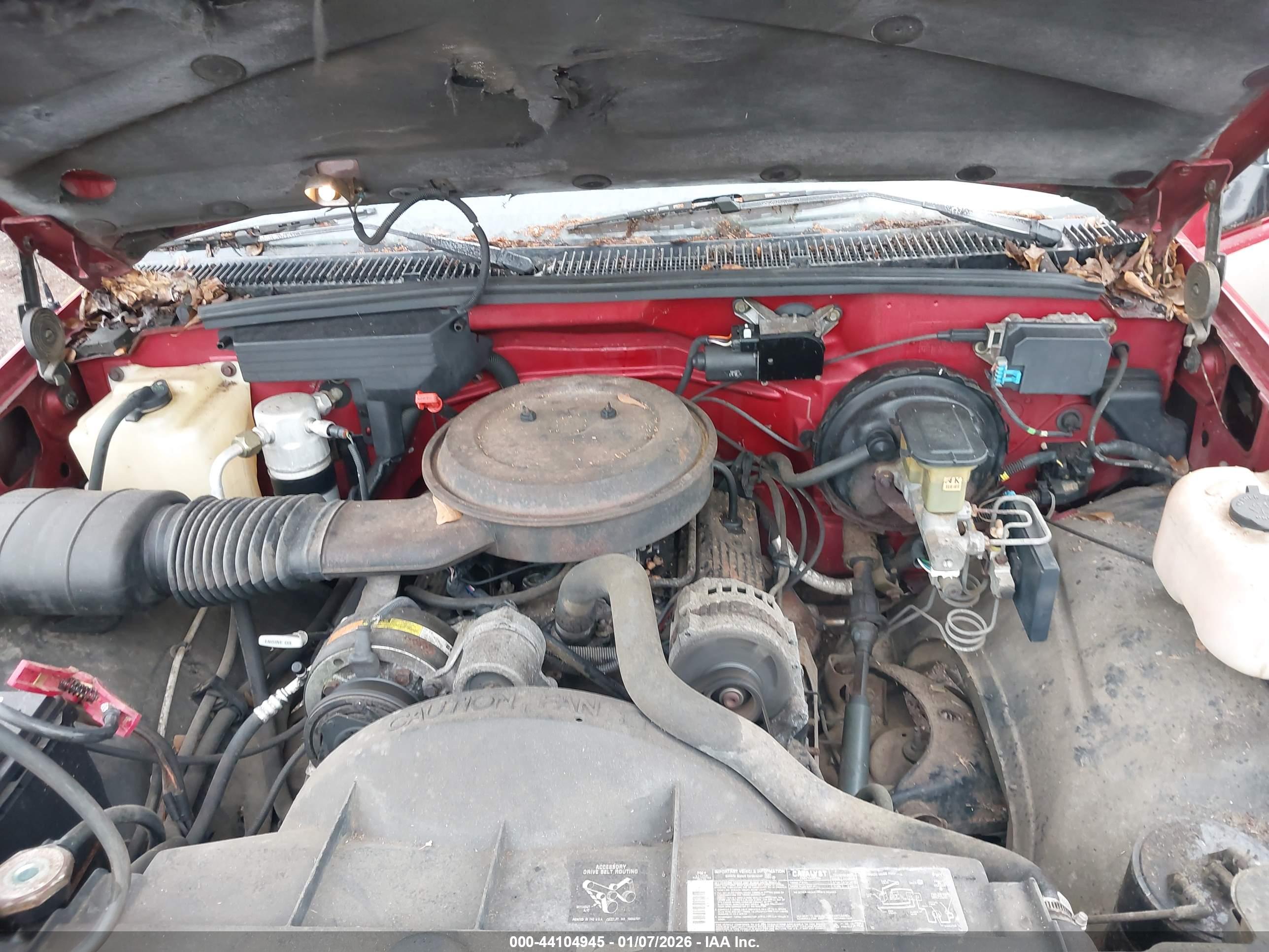 CHEVROLET GMT-400 image 10