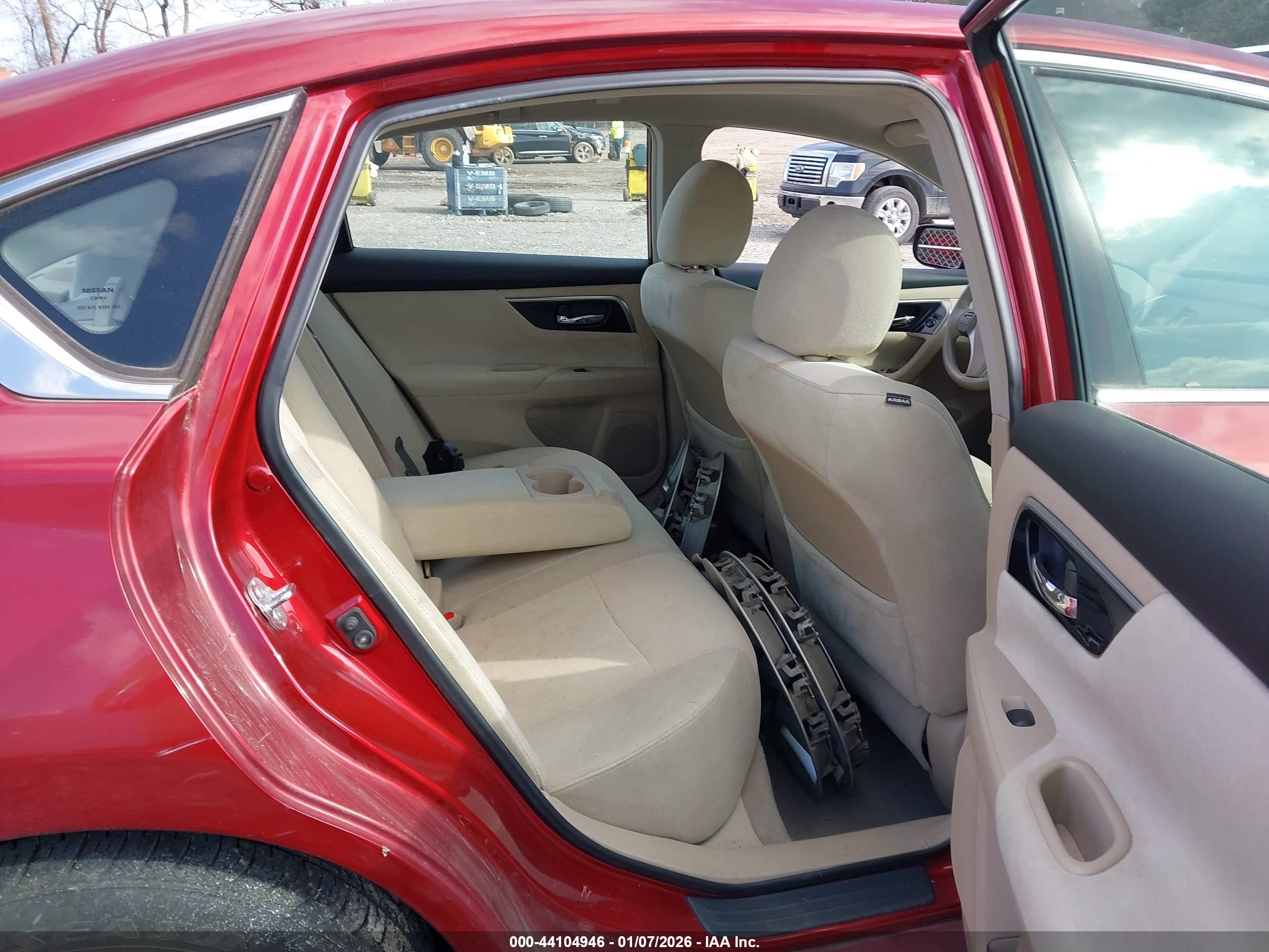 NISSAN ALTIMA image 8